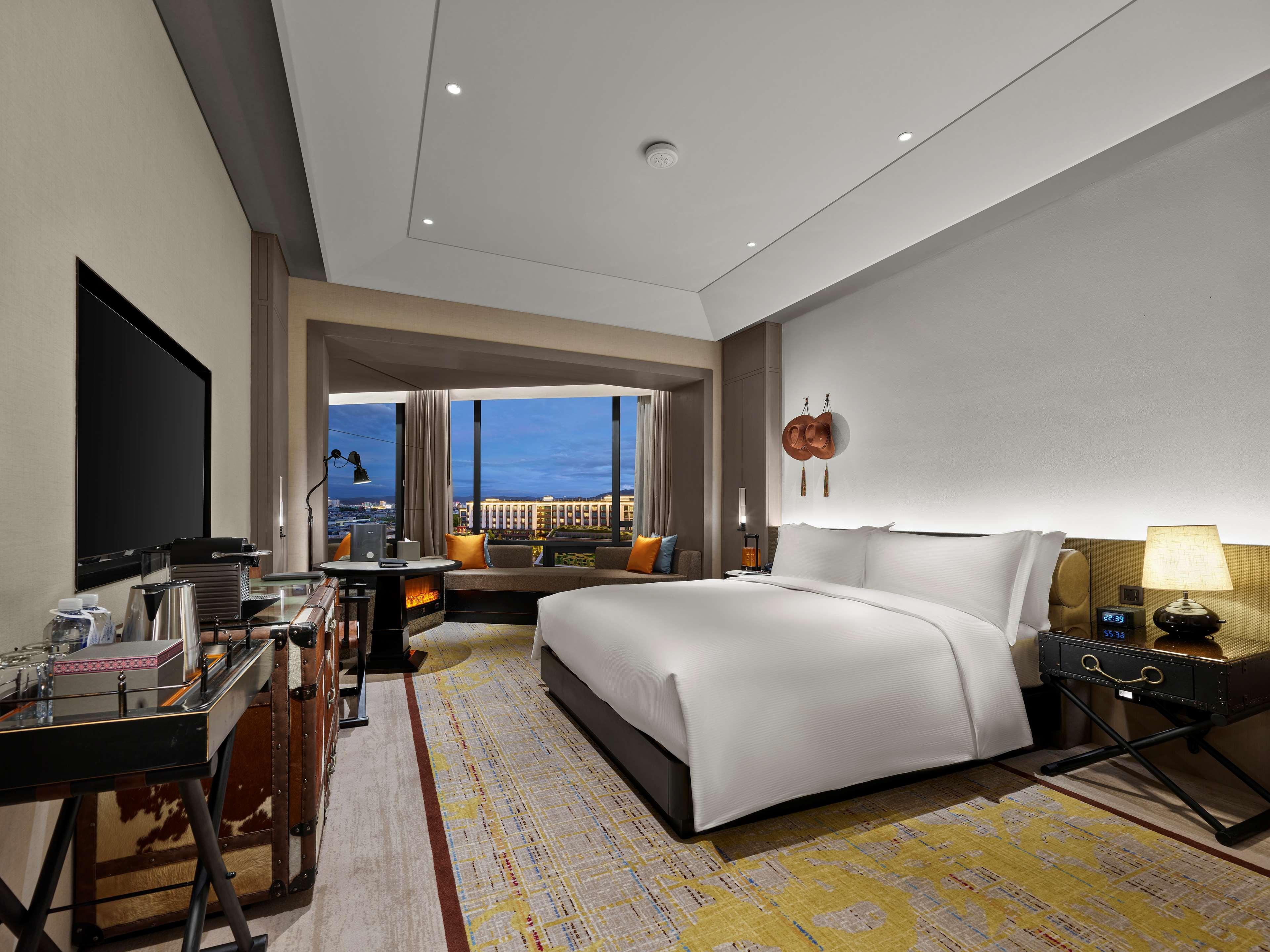 Double Executive King Bed