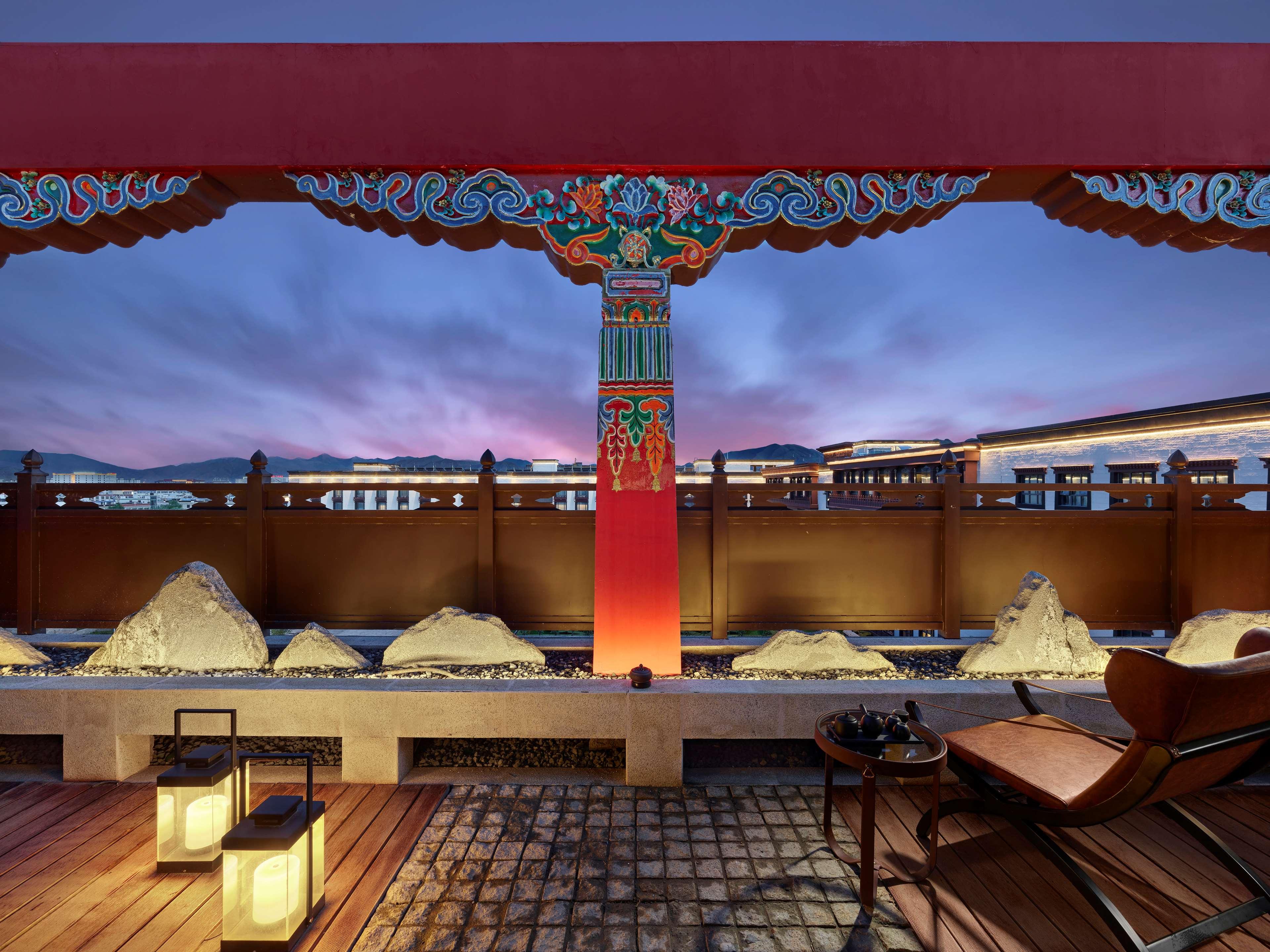 Suite King Bed One Bedroom 