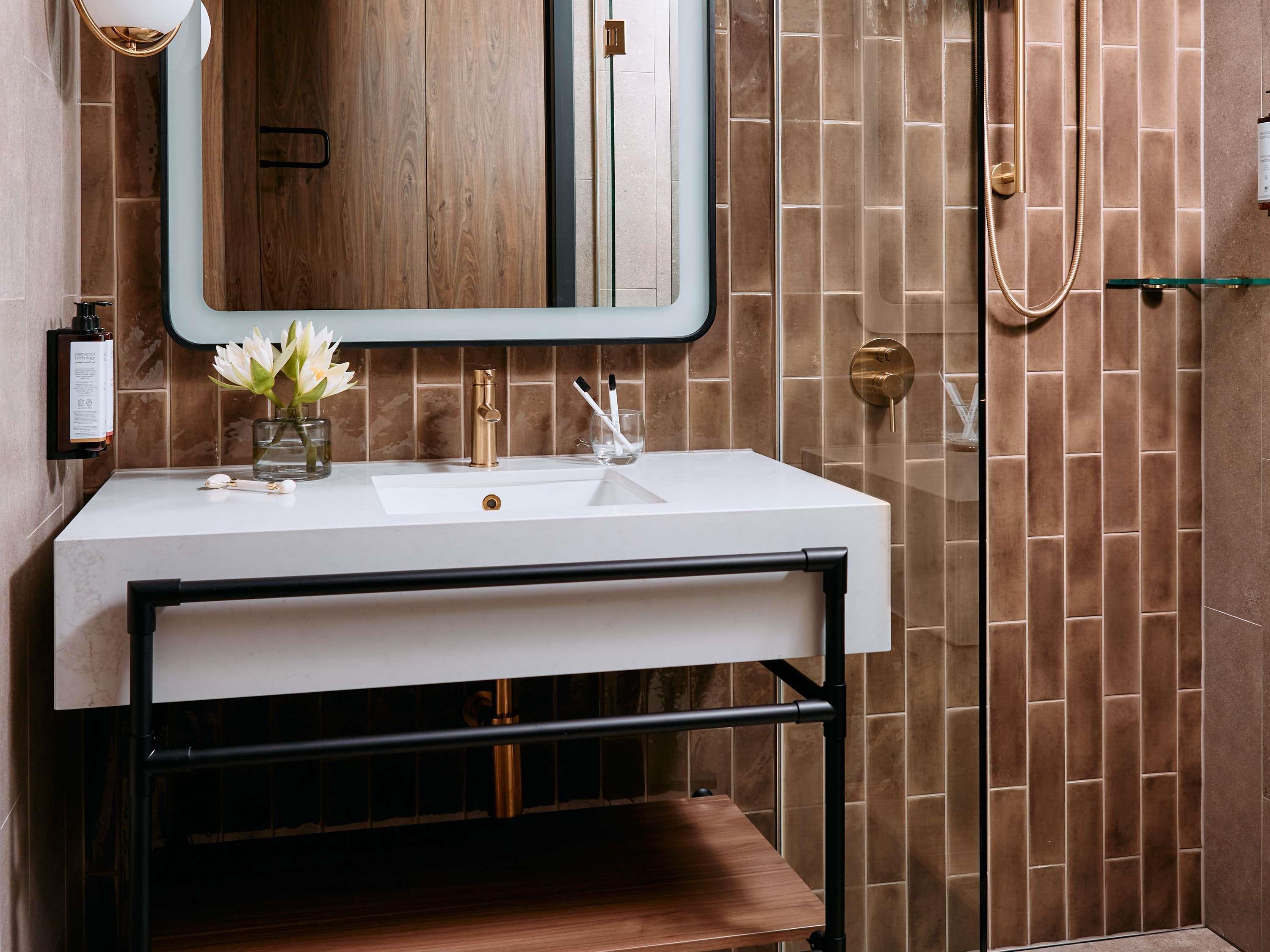 Double Superior King Bed