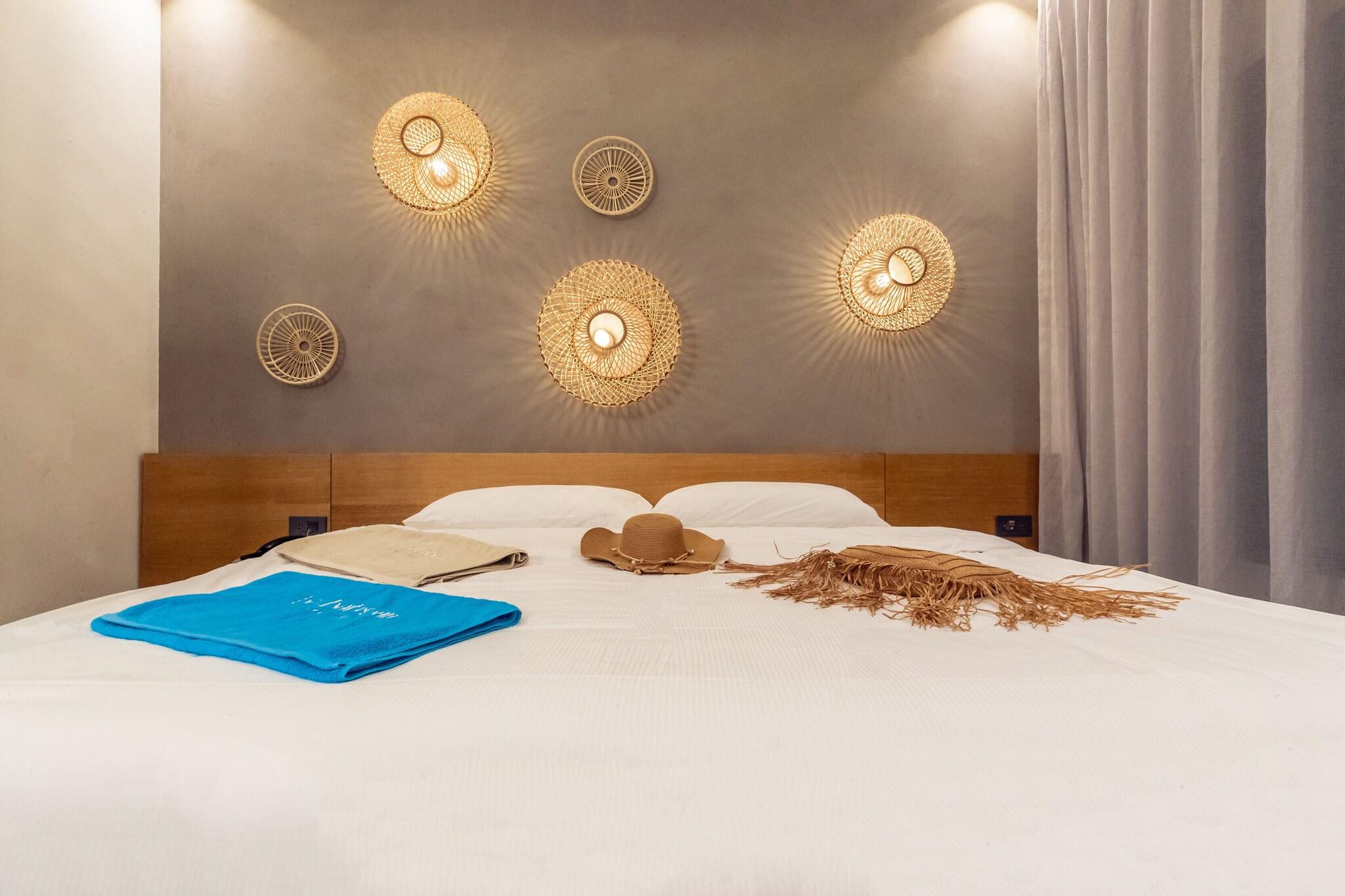 Double King Size Bed