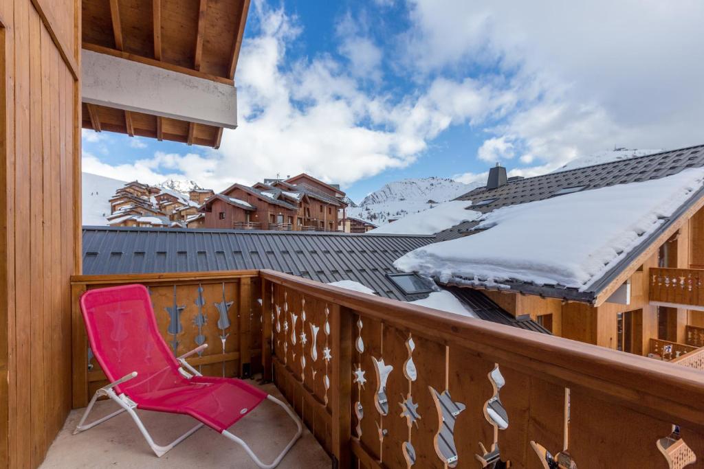 Apartment Capacity 6