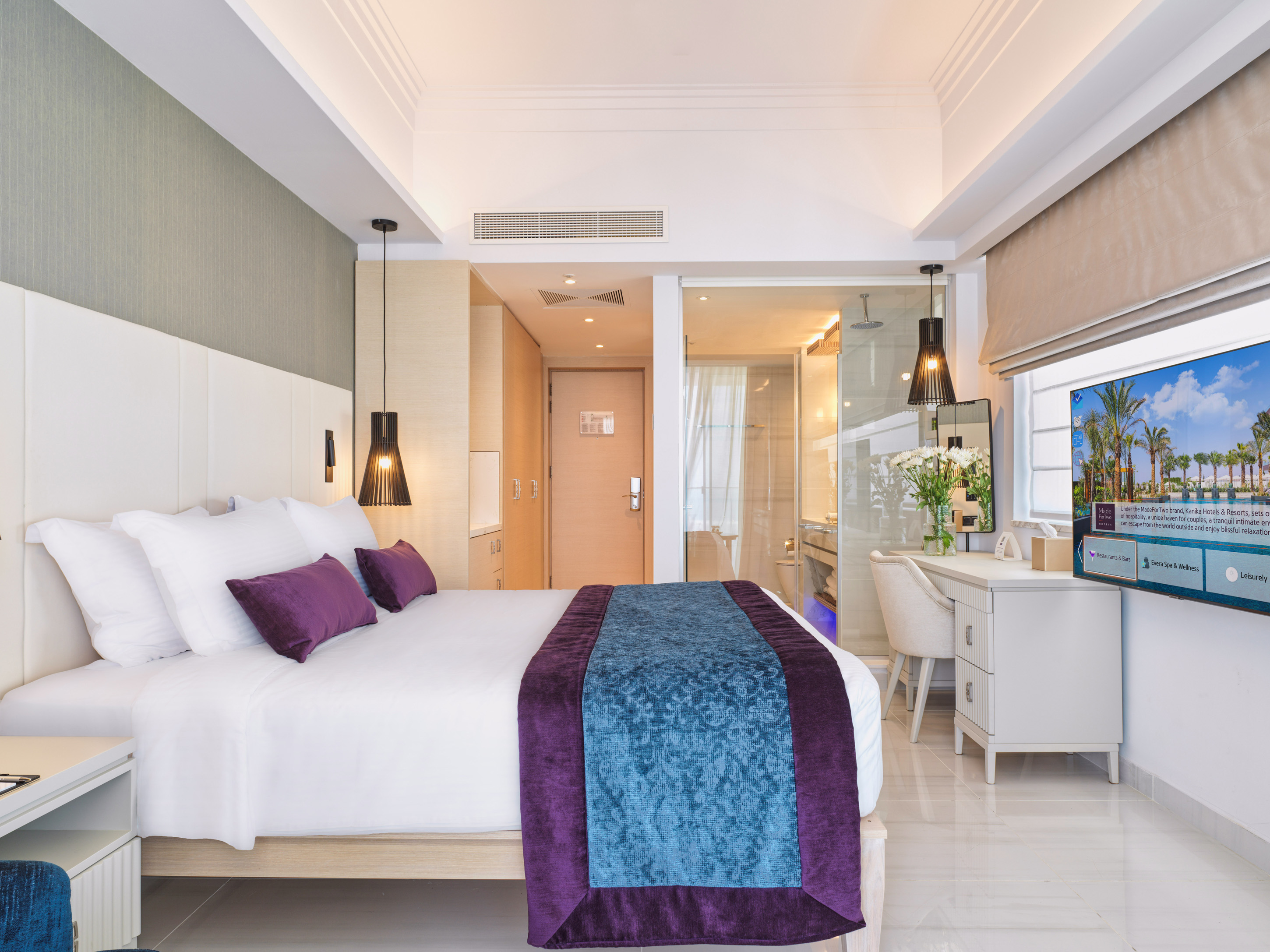 Double Superior Pool View