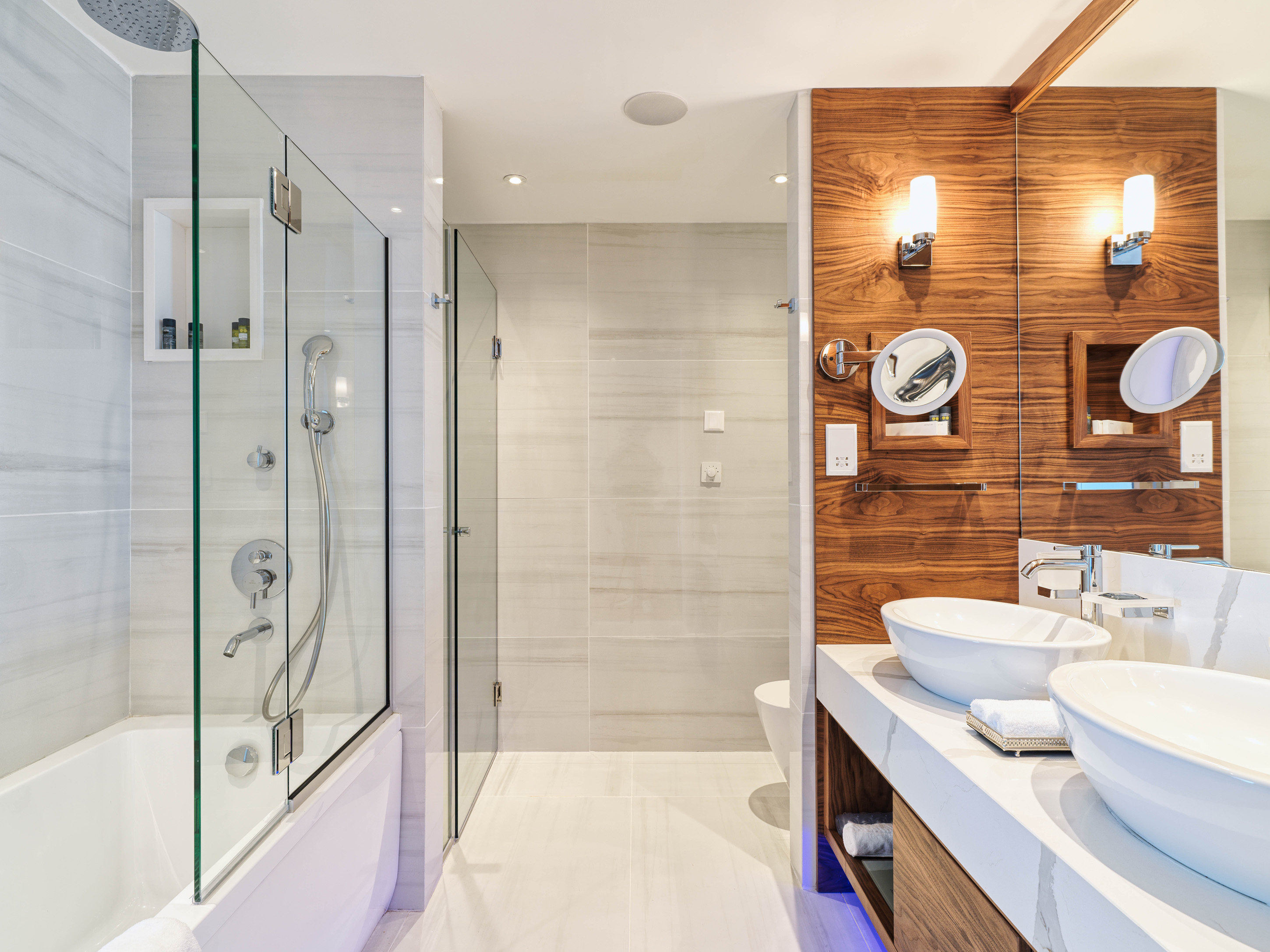 Junior Suite Pool View