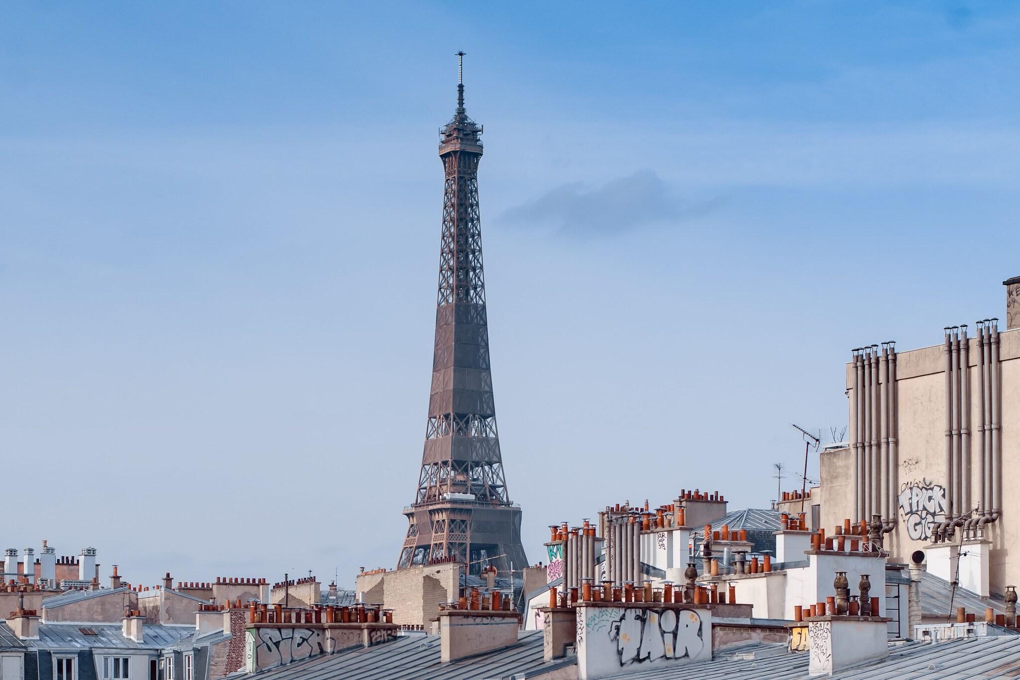 Triple Executive King Bed