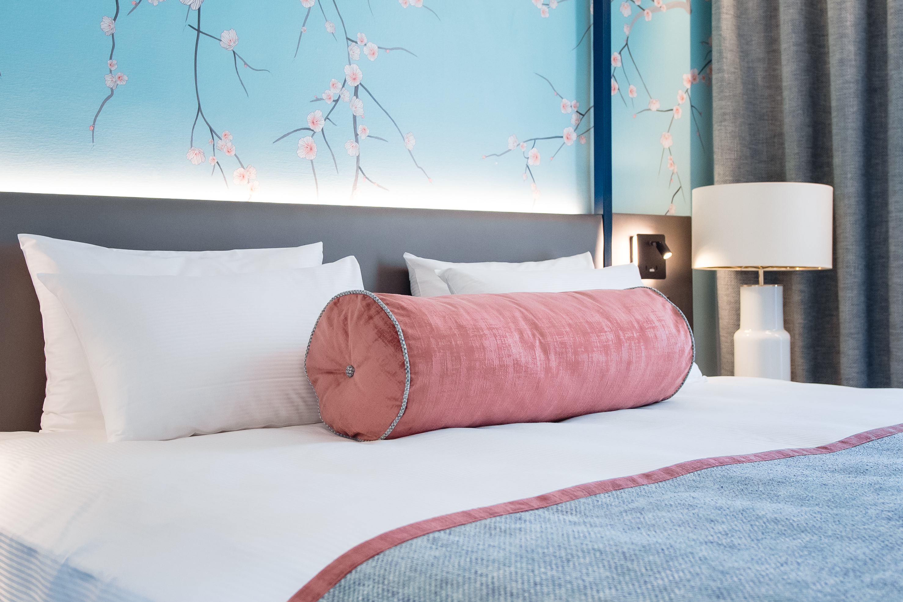 Double Superior Queen Bed