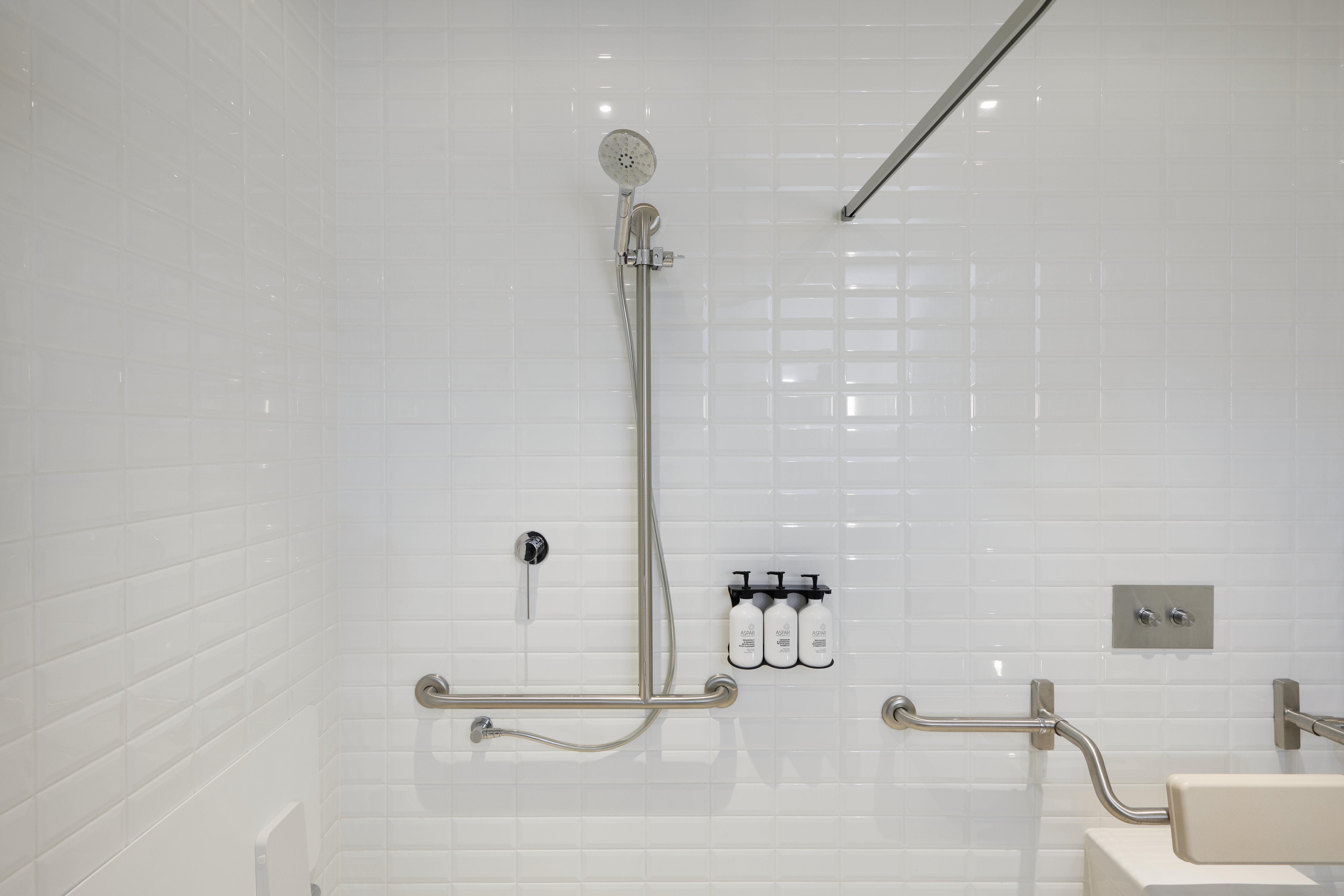 Double Accessible King Size Bed