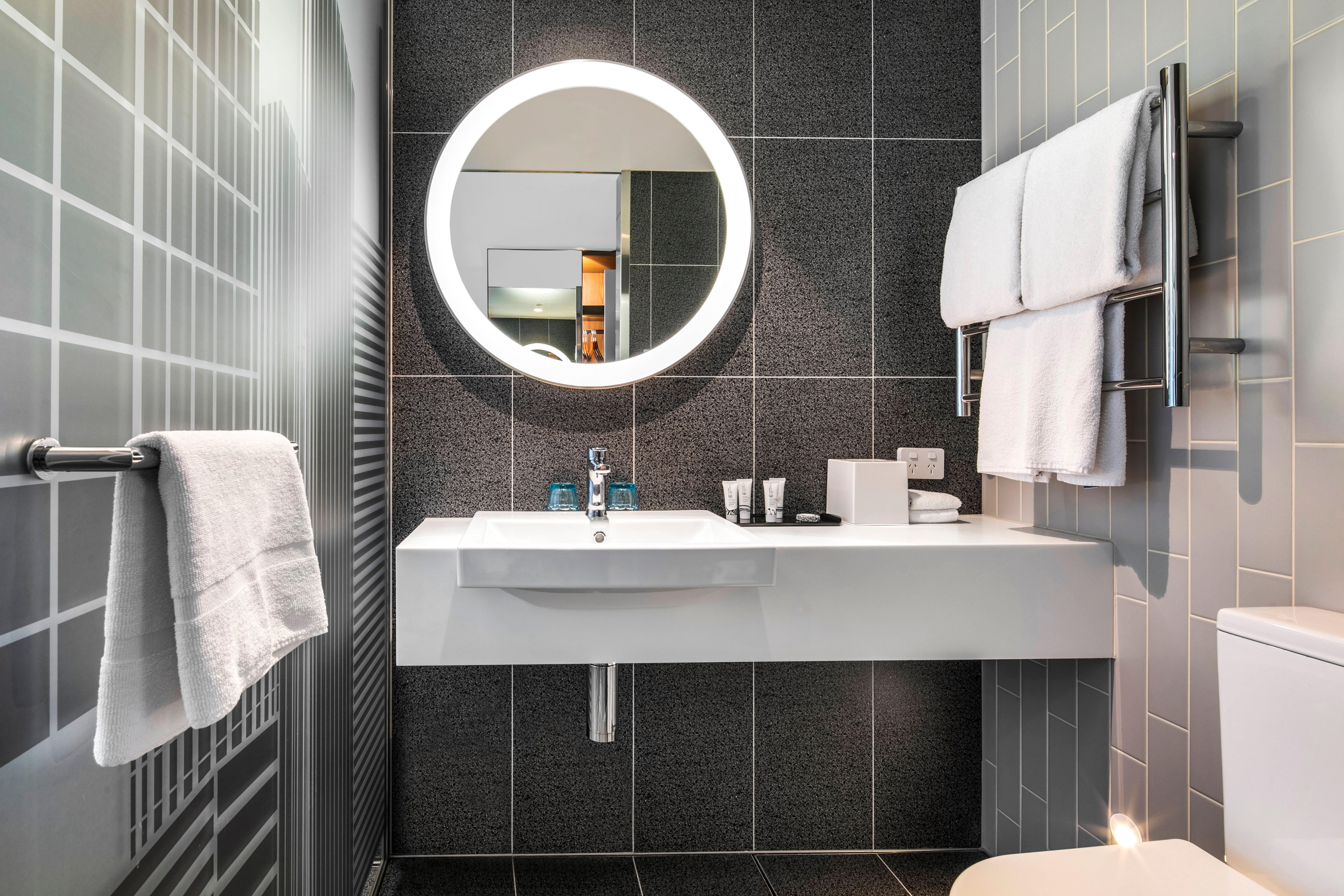 Double Queen Size Bed