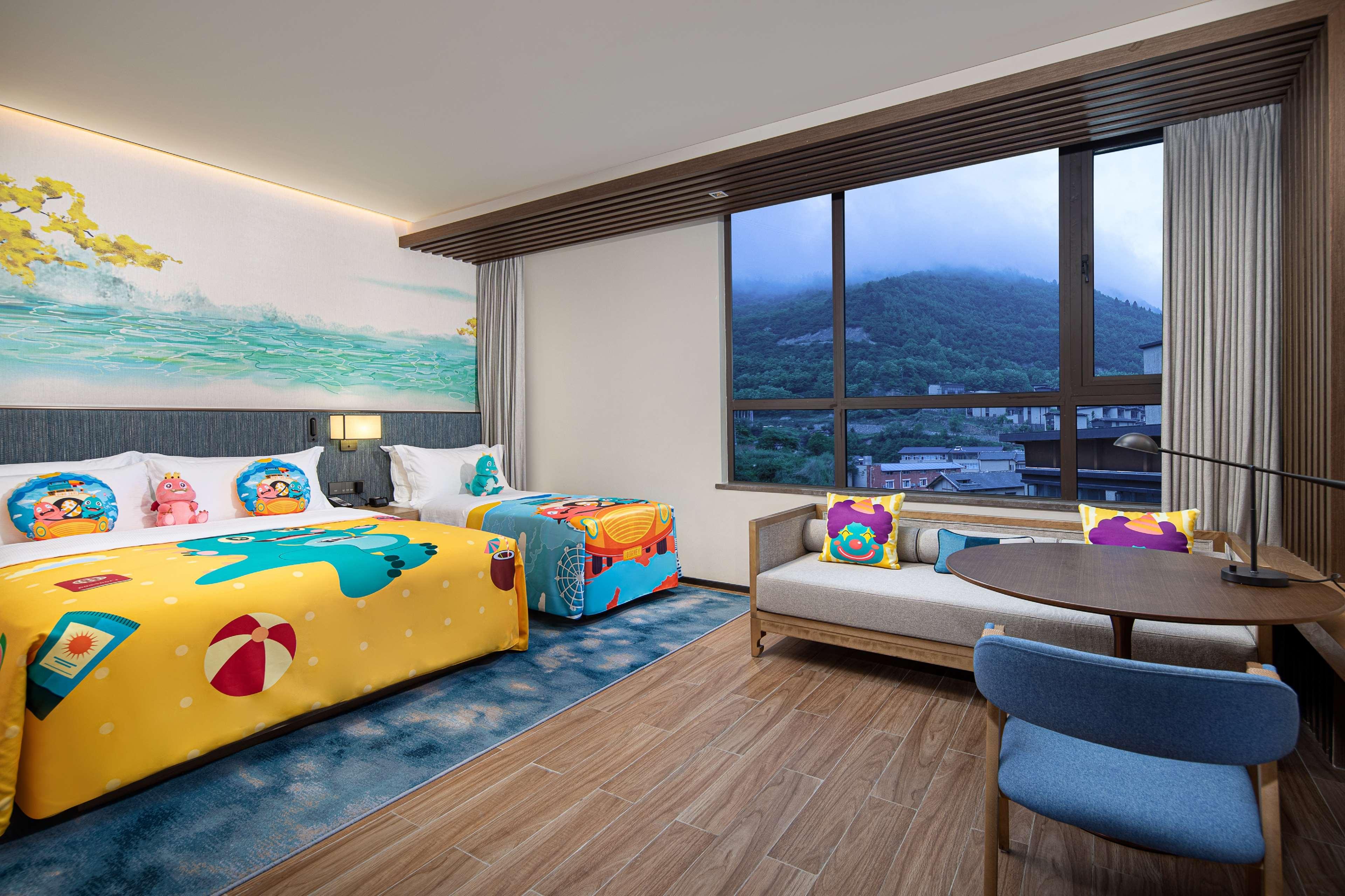 Double Premium King Bed