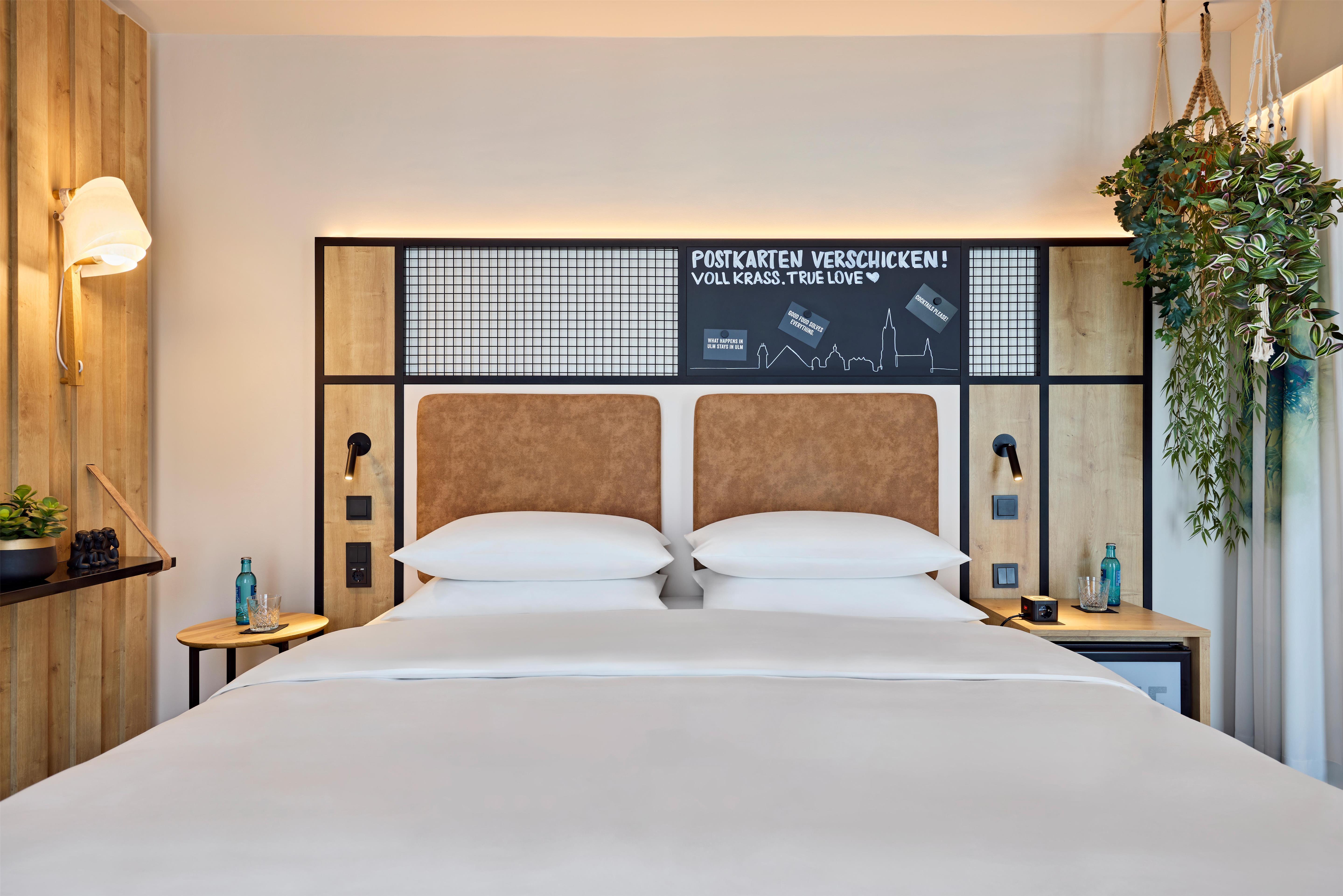 Double Deluxe King Bed