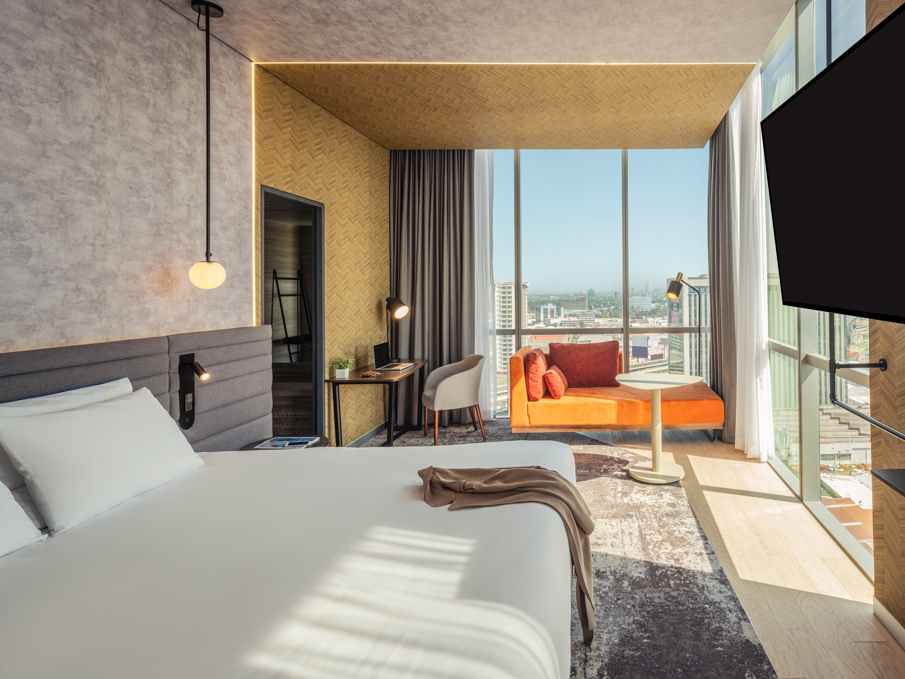 Junior Suite King Size Bed