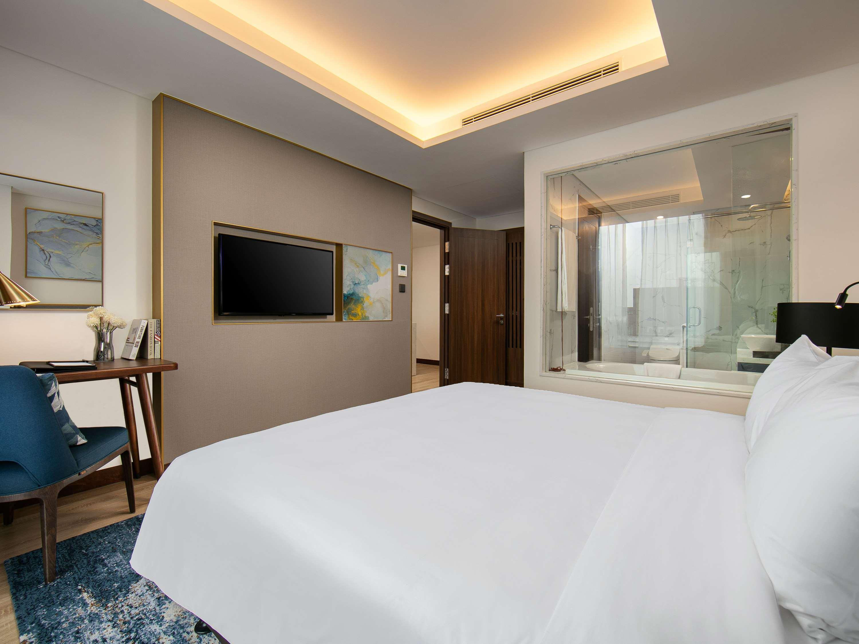 Suite Two Bedrooms