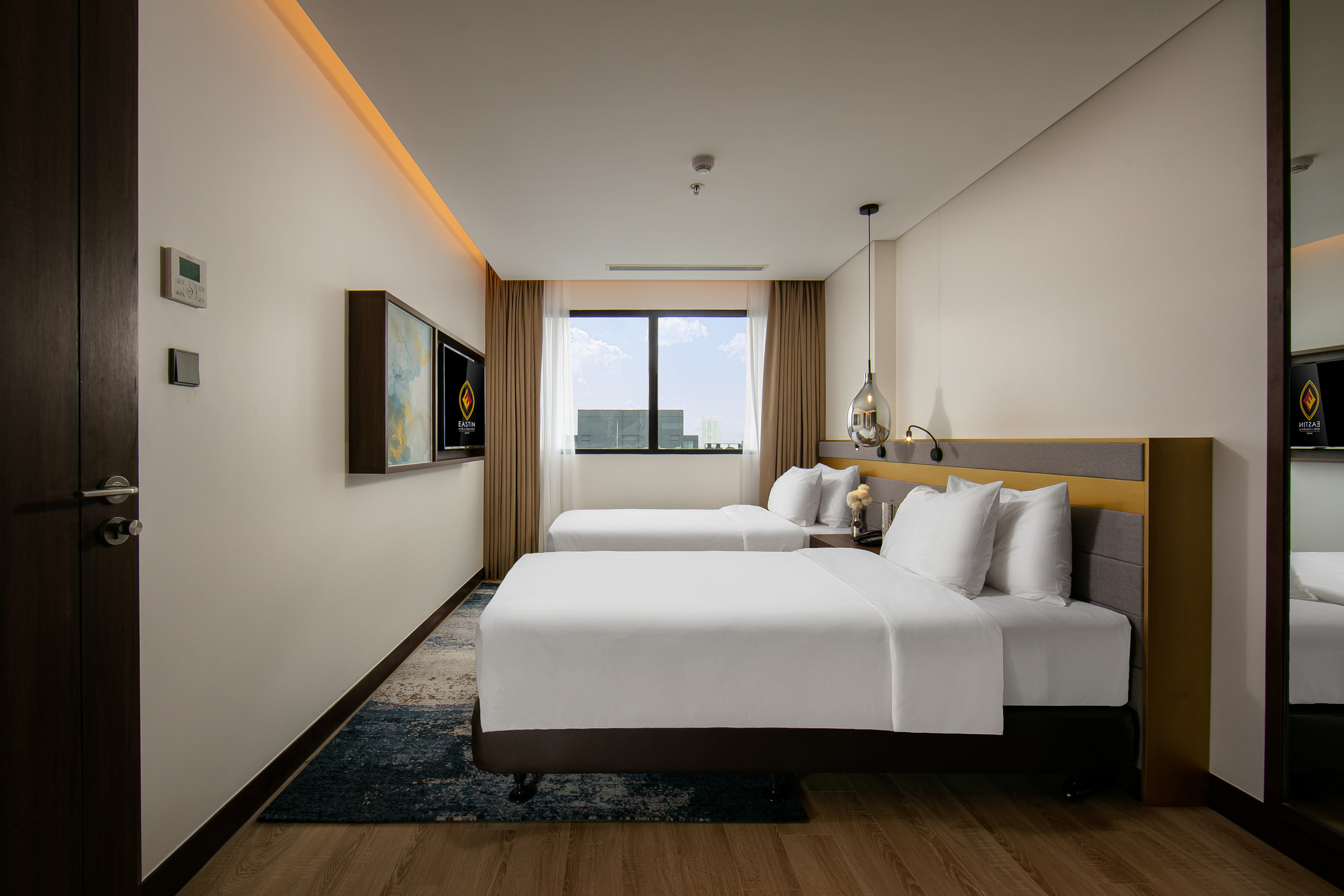 Suite Two Bedrooms