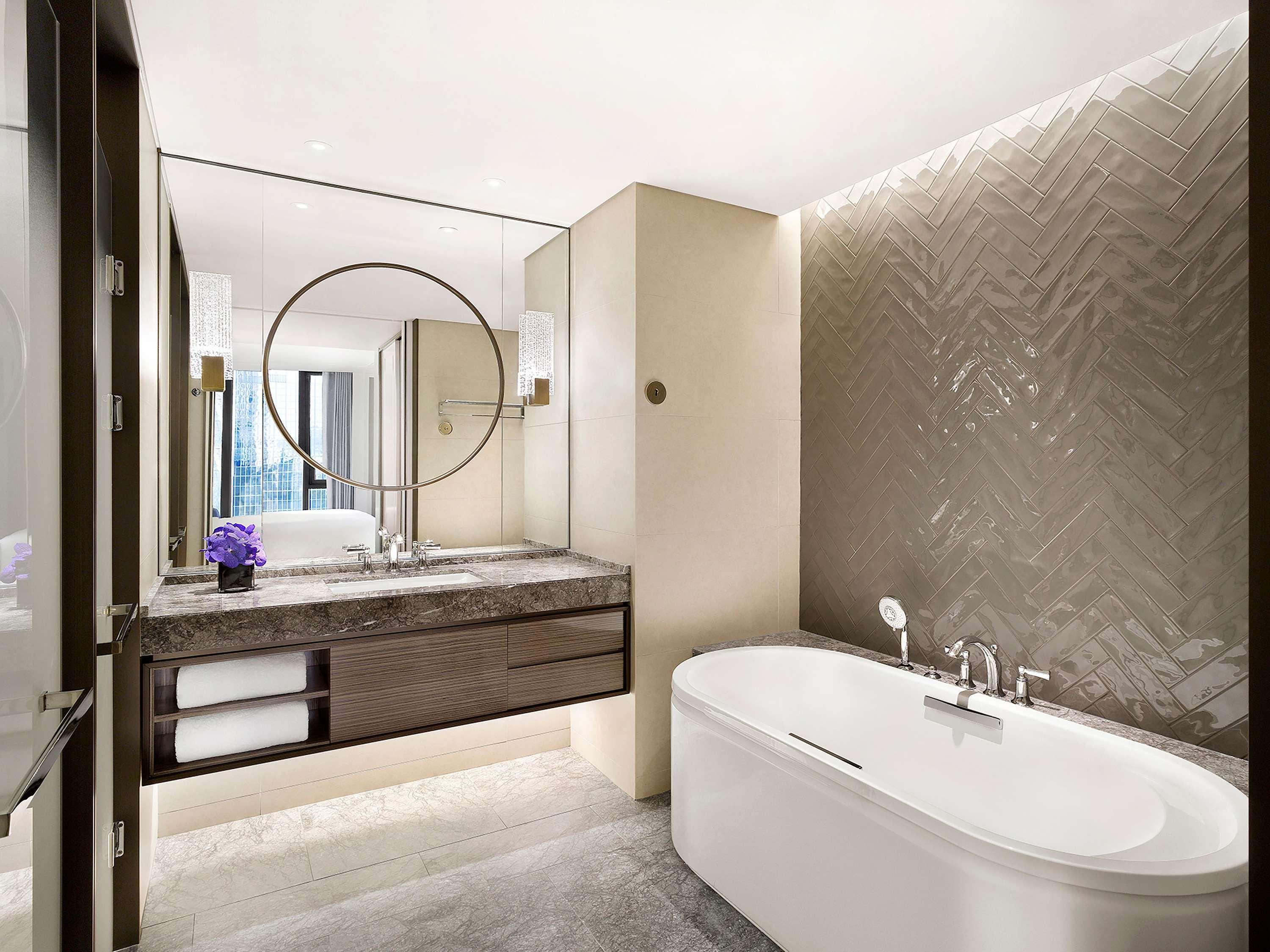 Apartment King Bed One Bedroom 