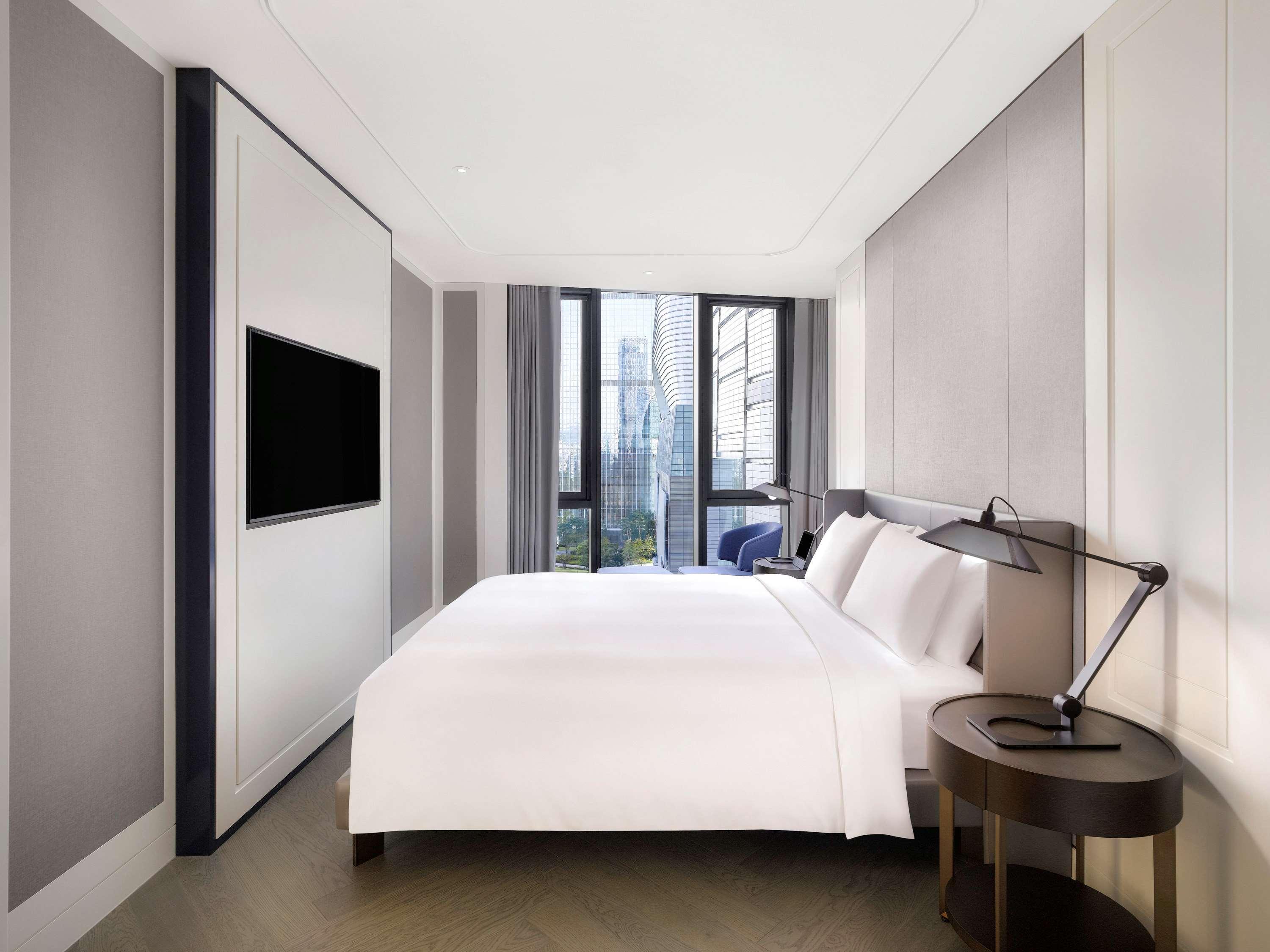 Apartment King Bed One Bedroom 