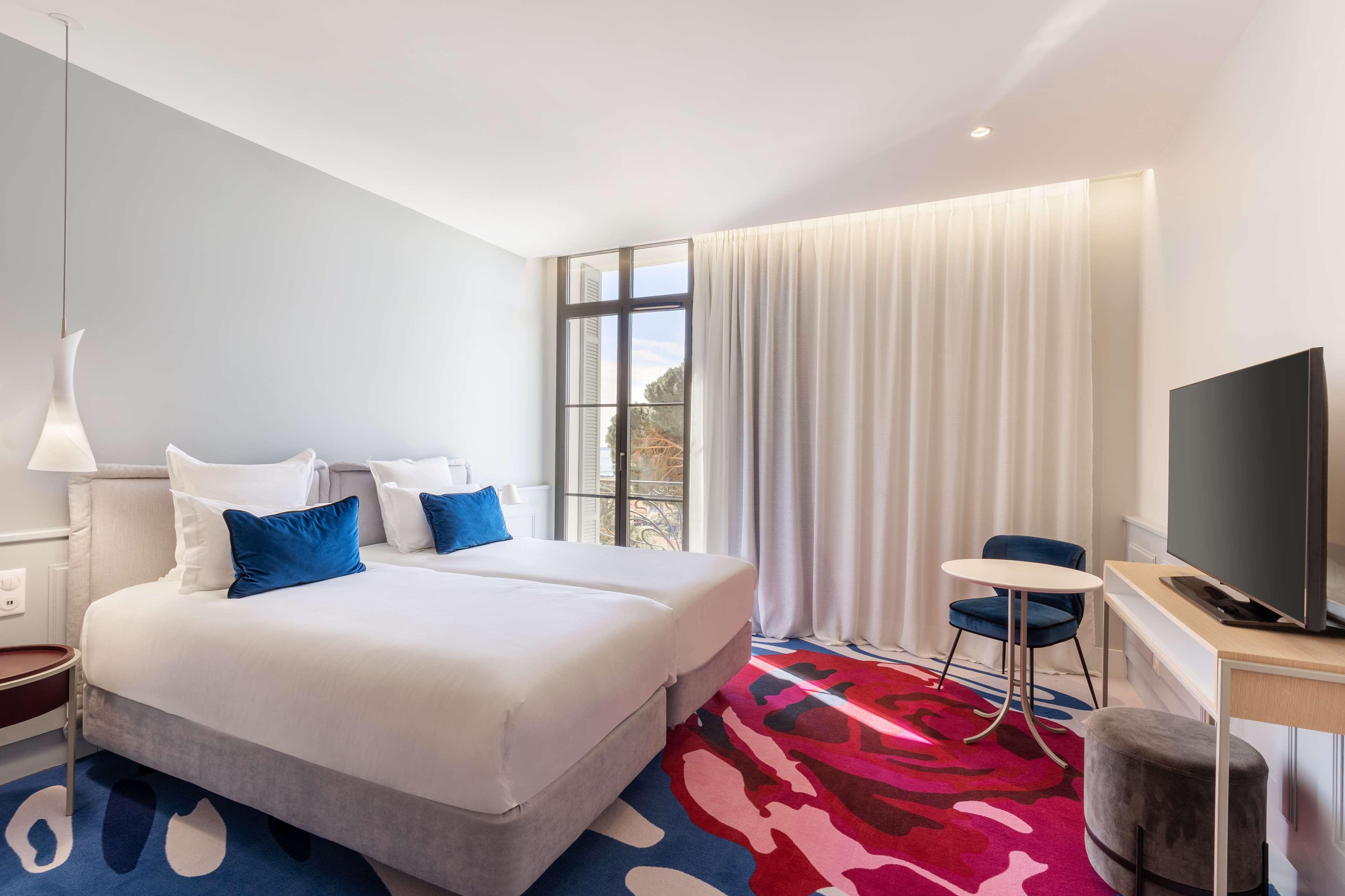 Family Room Connecting Room