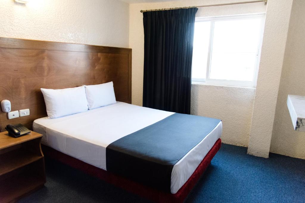 Double Queen Size Bed