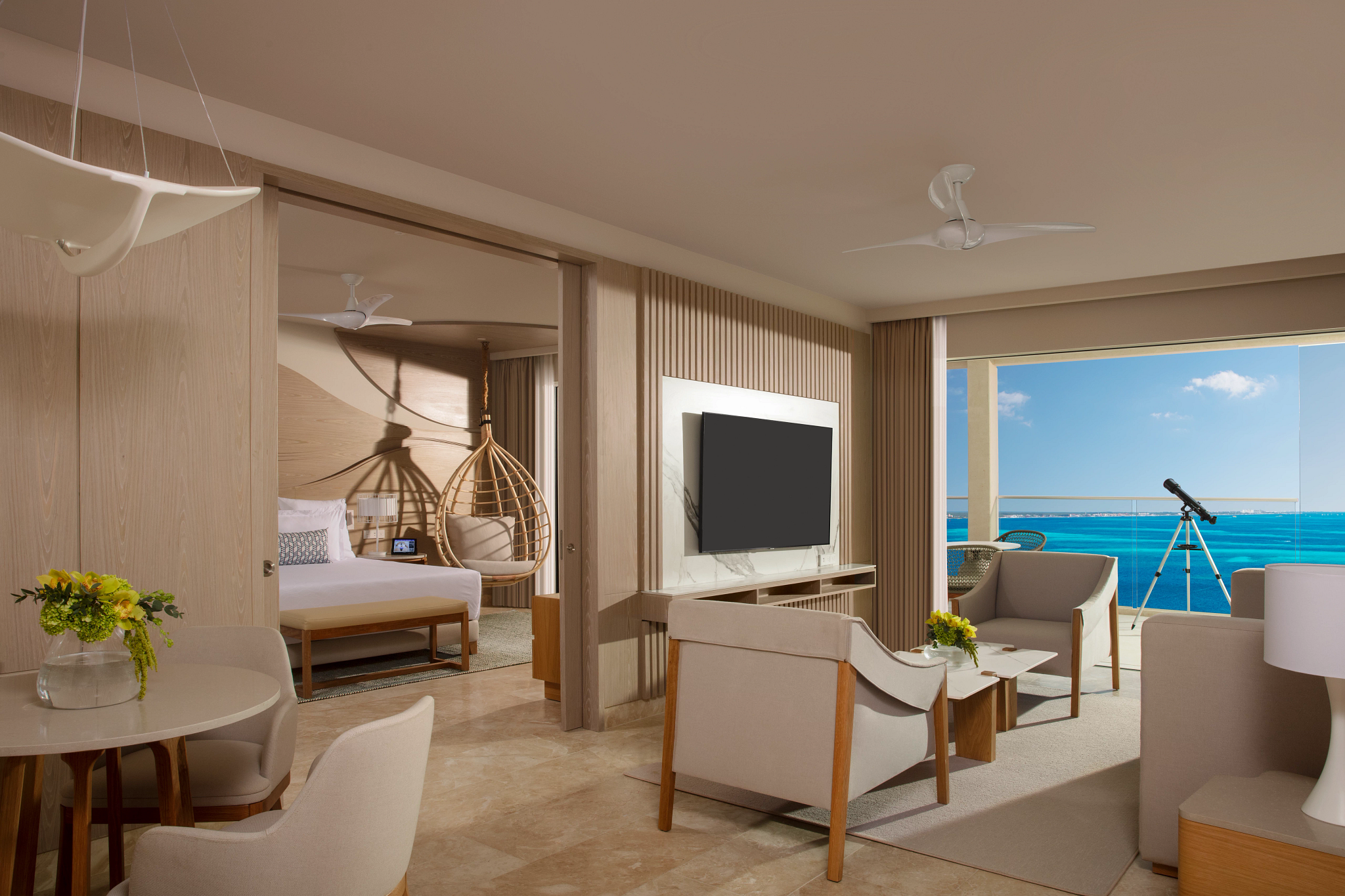 Suite Ocean Front with Balcony