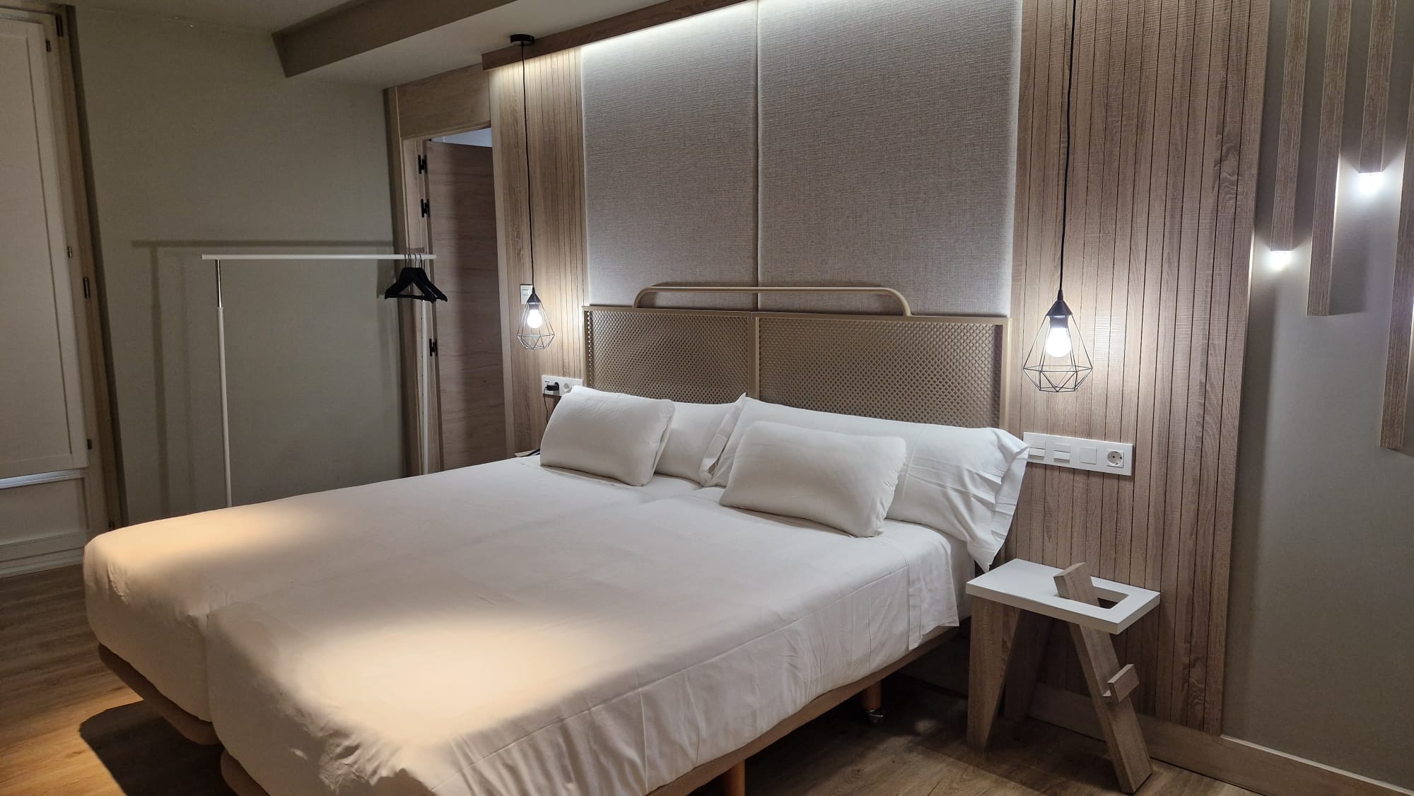 Double or Twin Superior