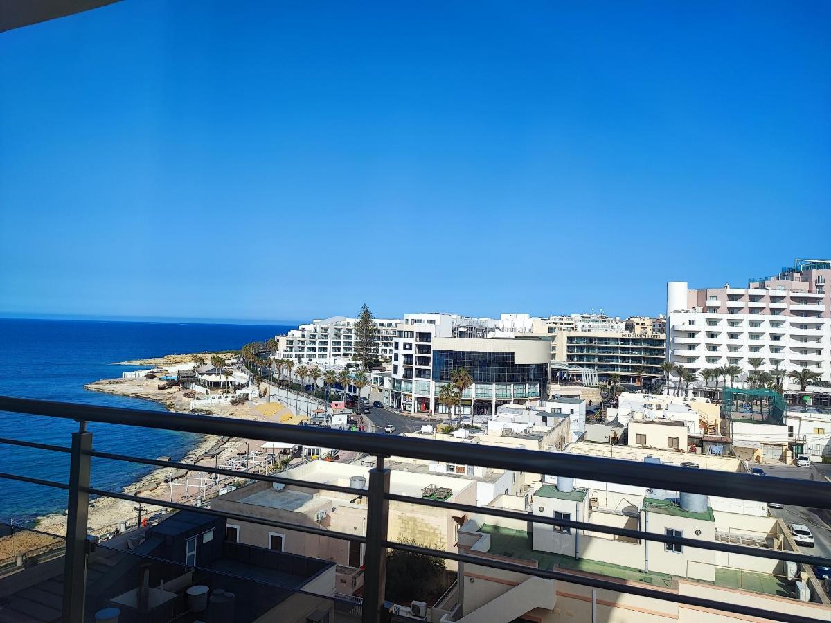 Double or Twin Side Sea View