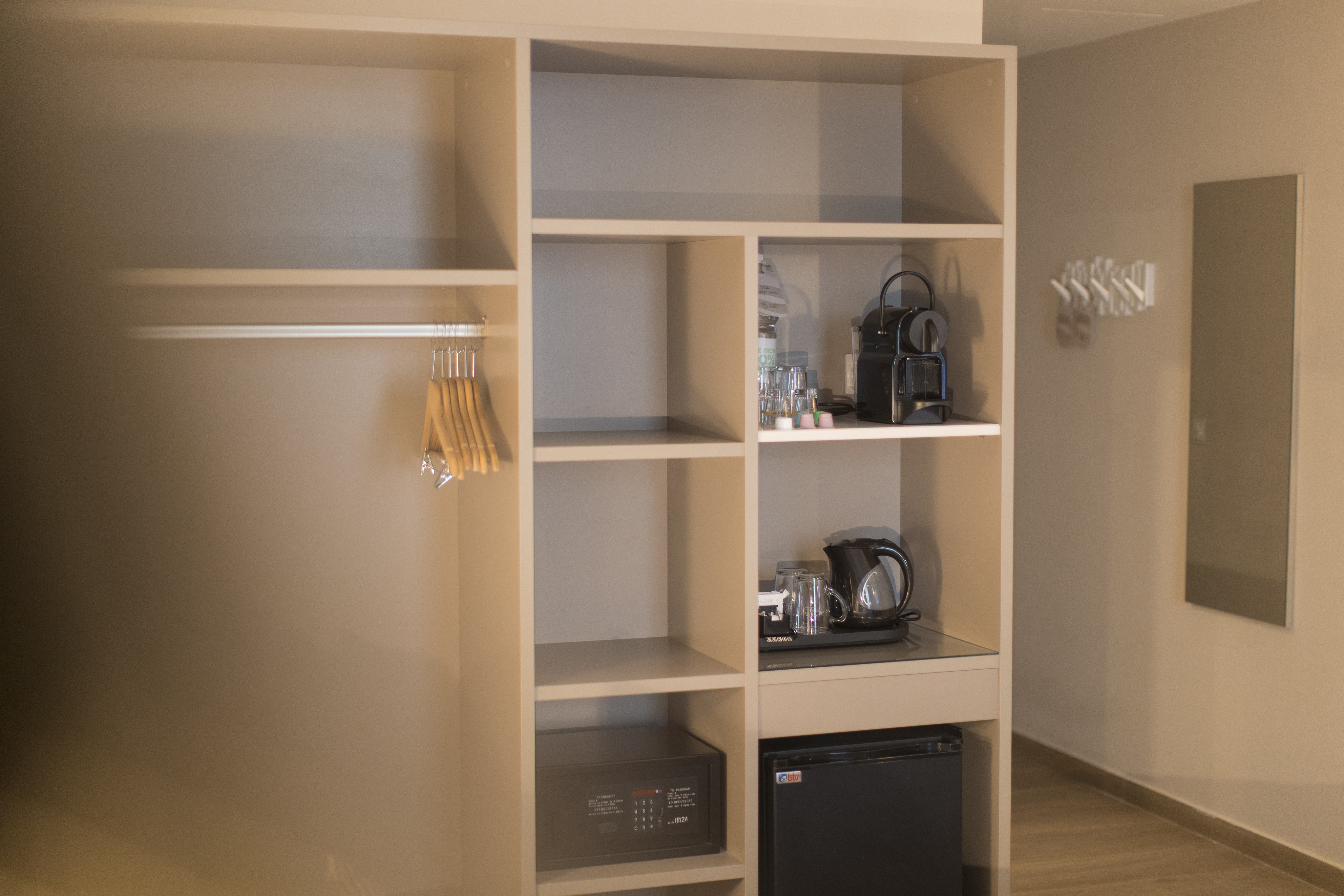 Double or Twin Superior Side Sea View