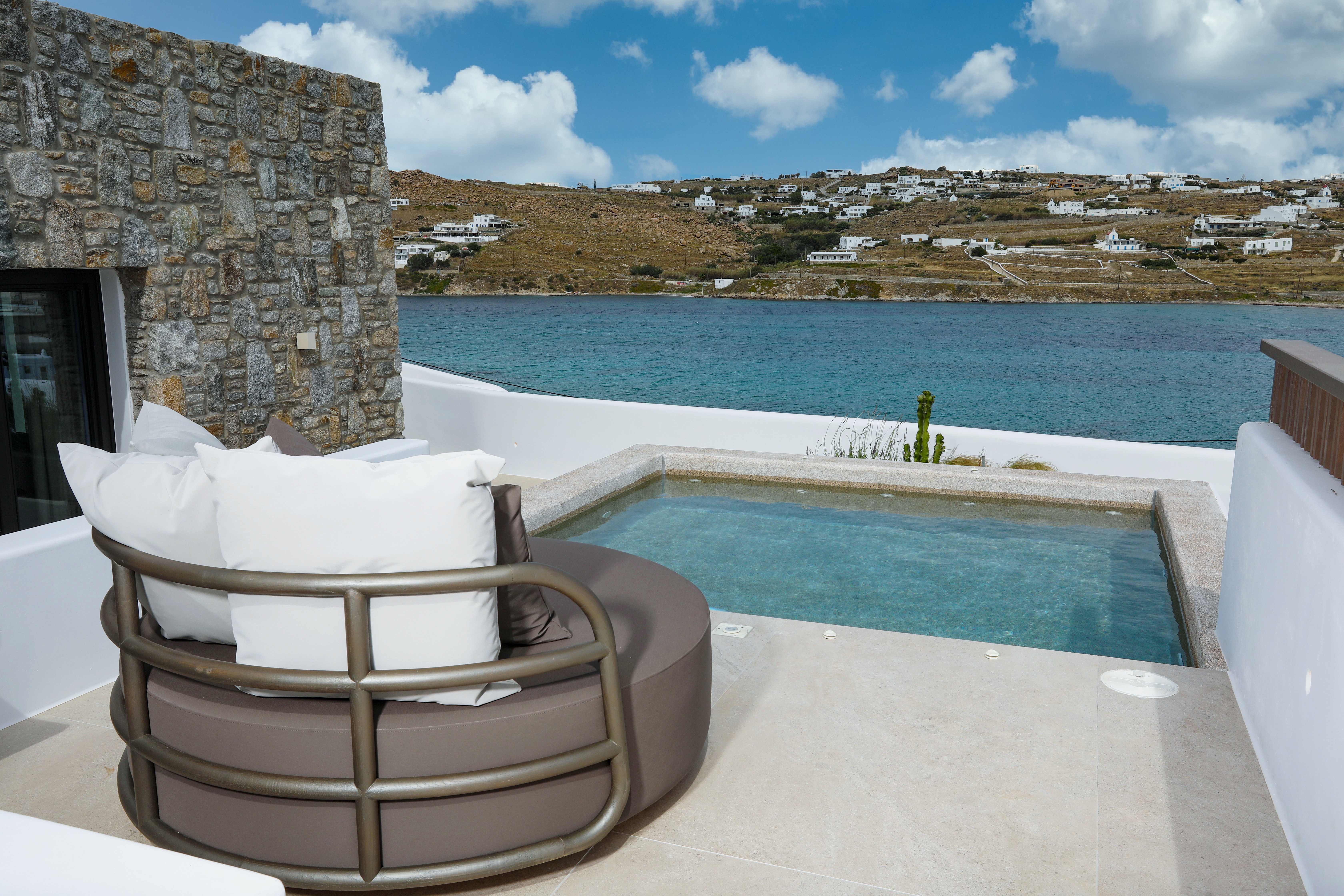 Suite Sea View with Private Pool