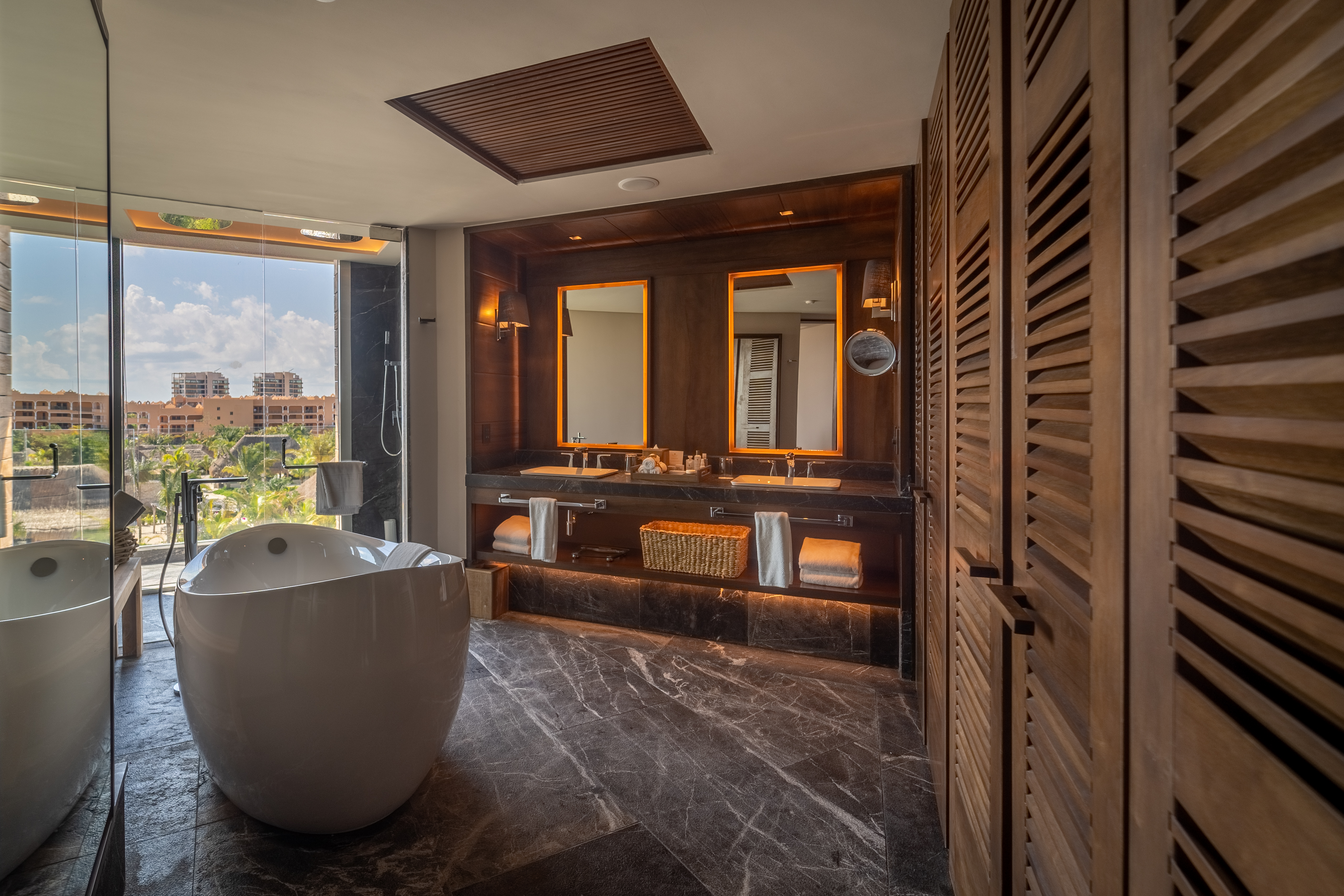 Suite Deluxe Ocean Front