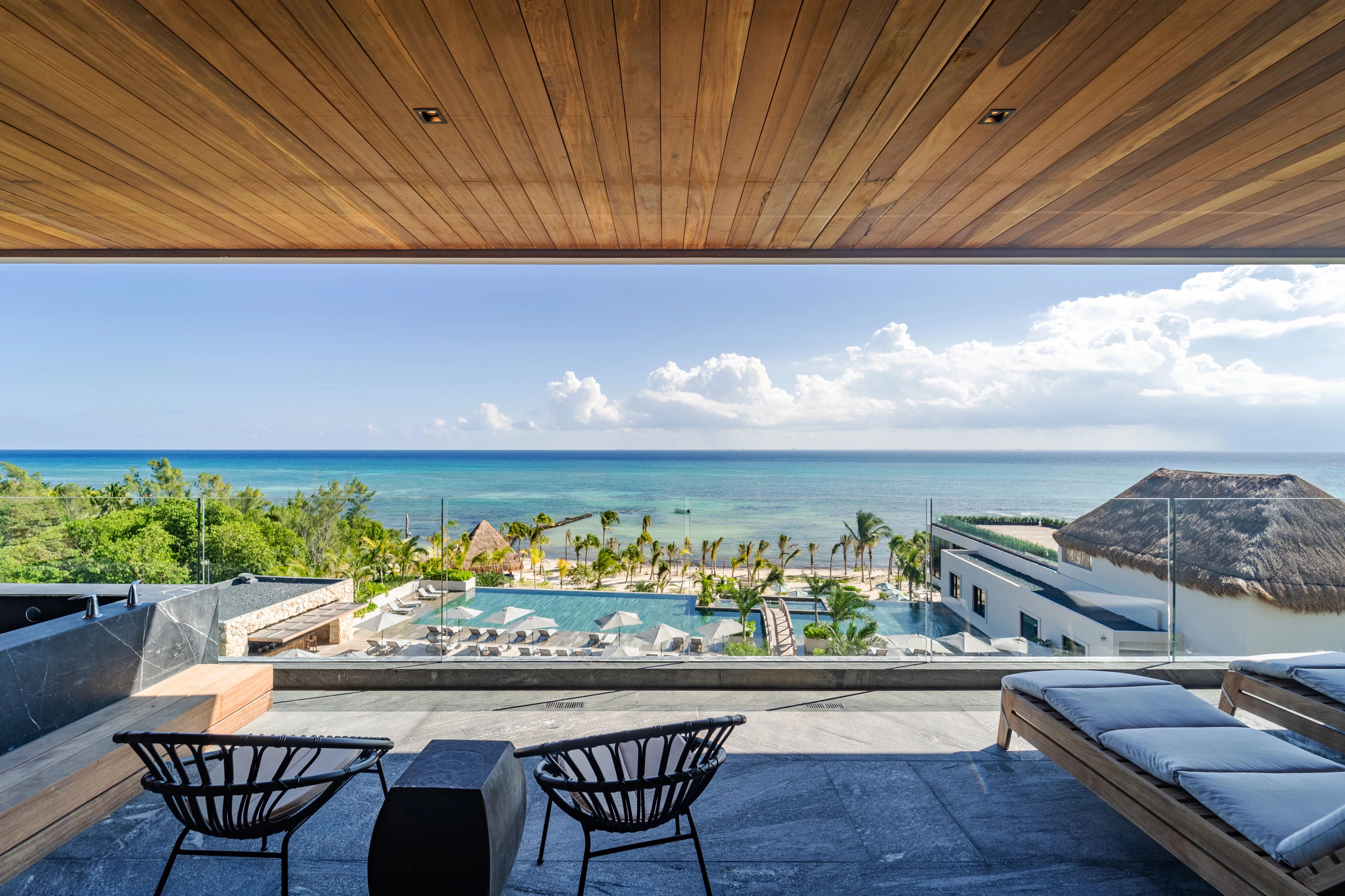 Suite Superior Ocean Front