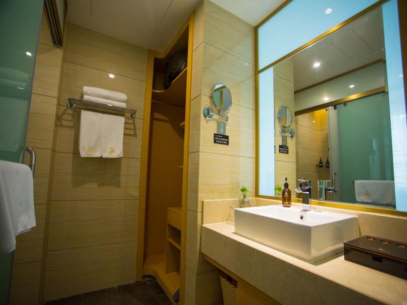 Double Business King Bed