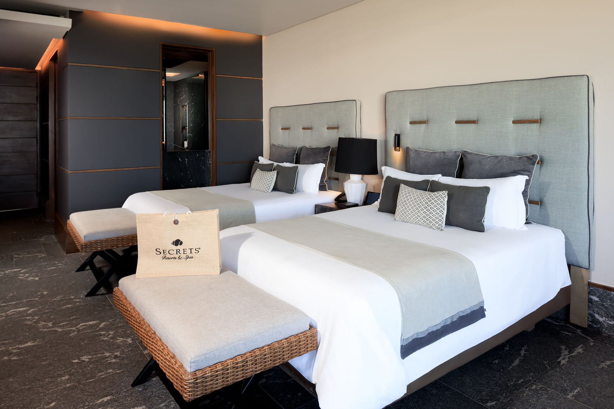 Suite Ocean View Two Double Beds