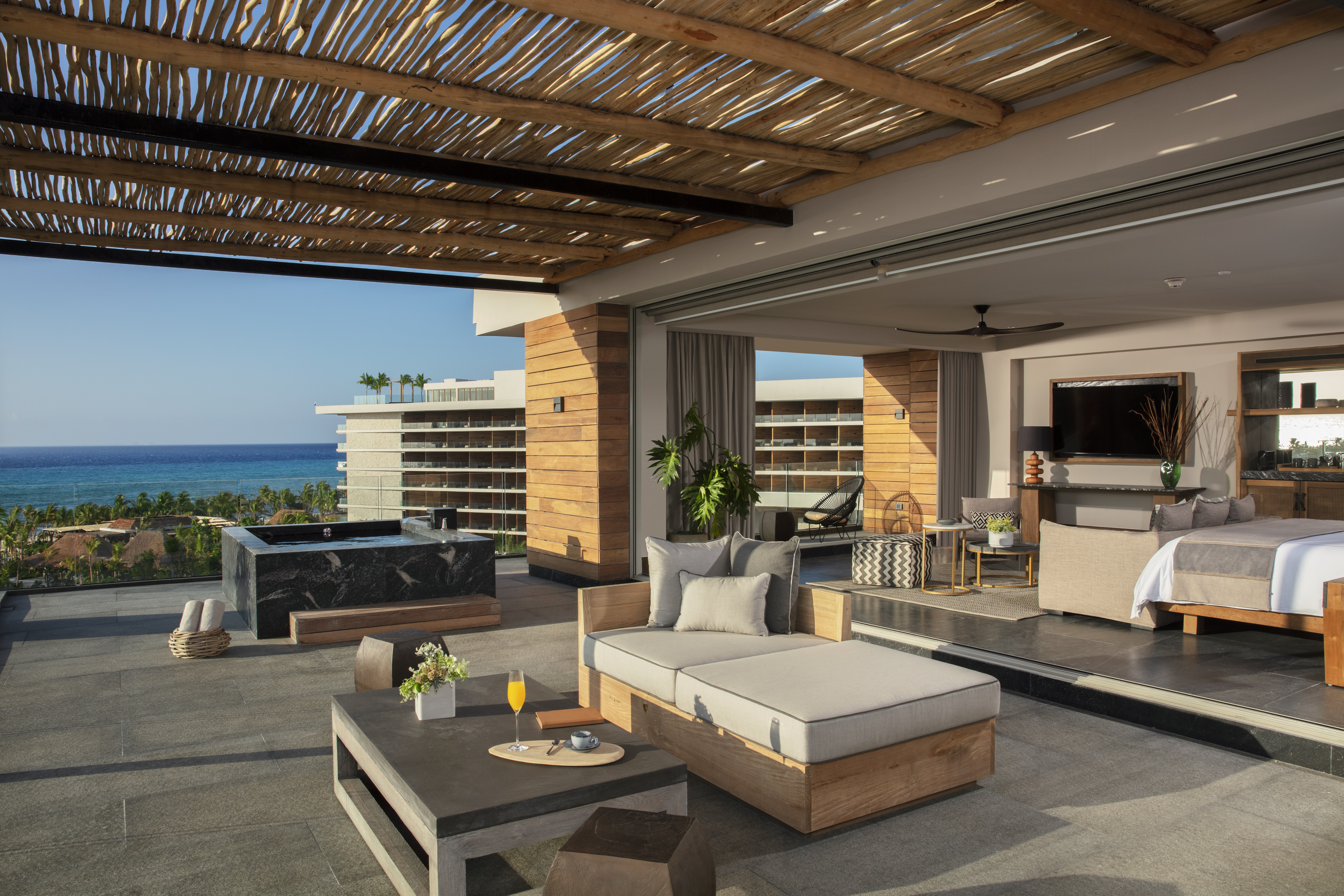 Suite Club Ocean View