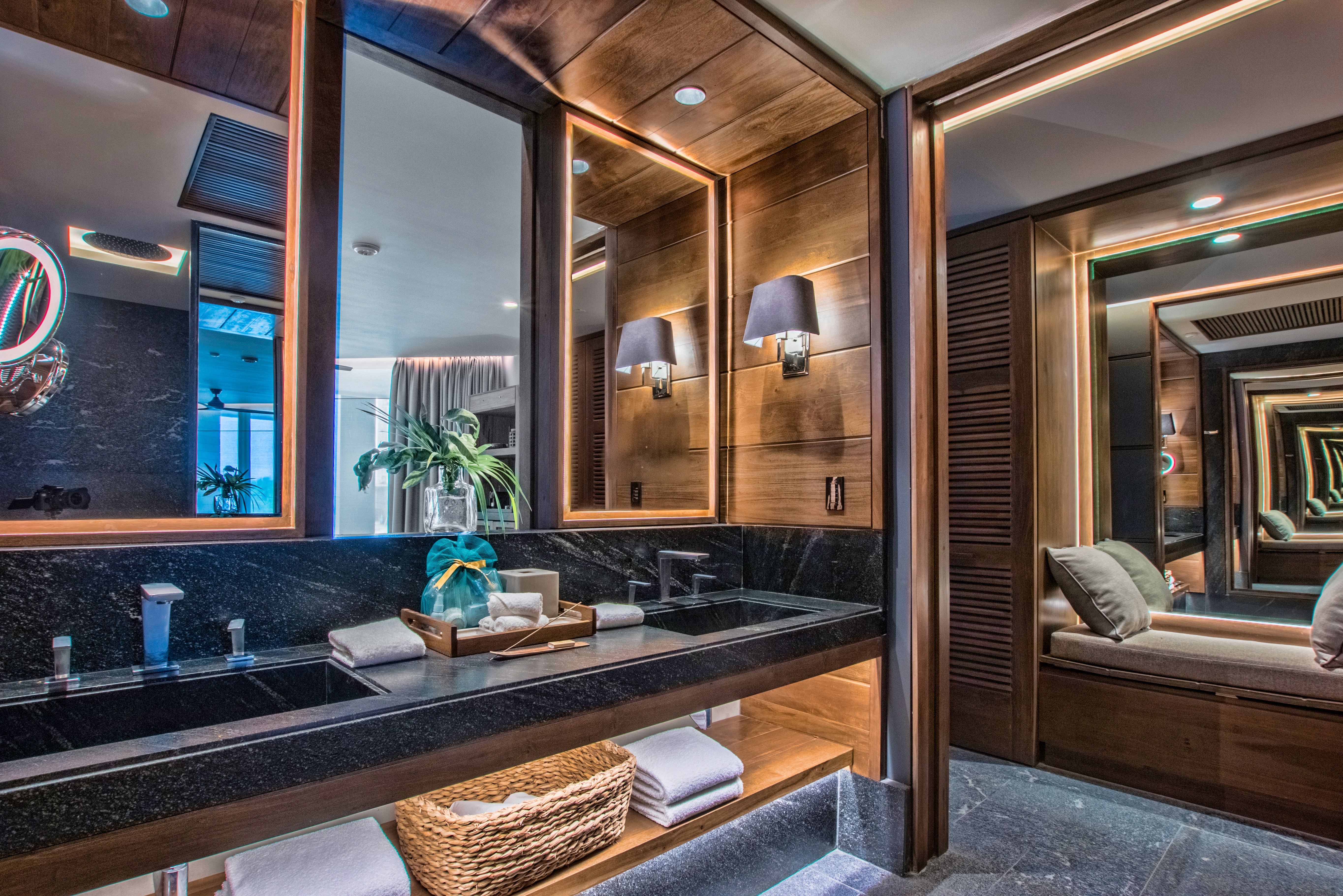 Junior Suite Standard