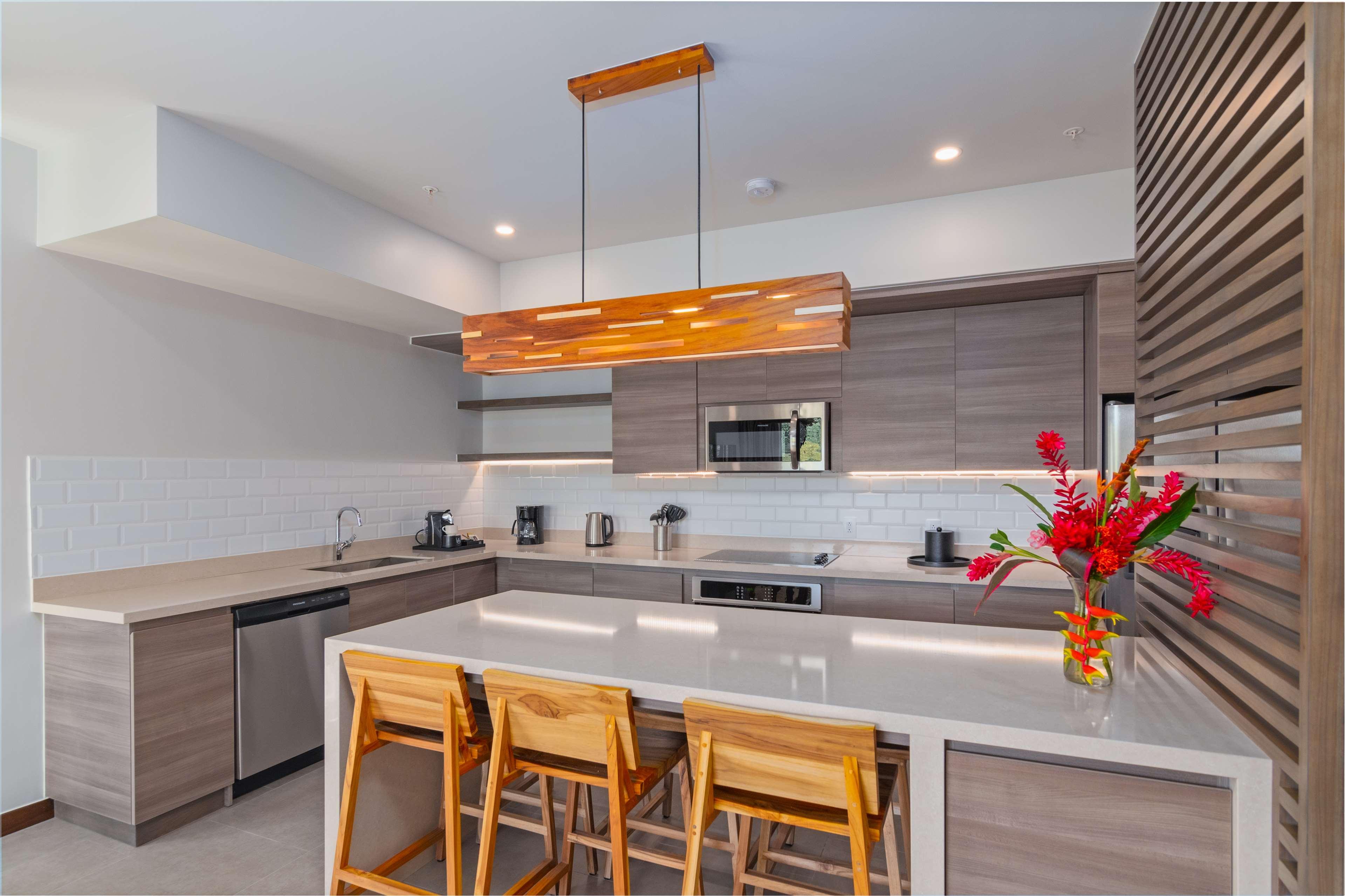 Suite with Kitchenette