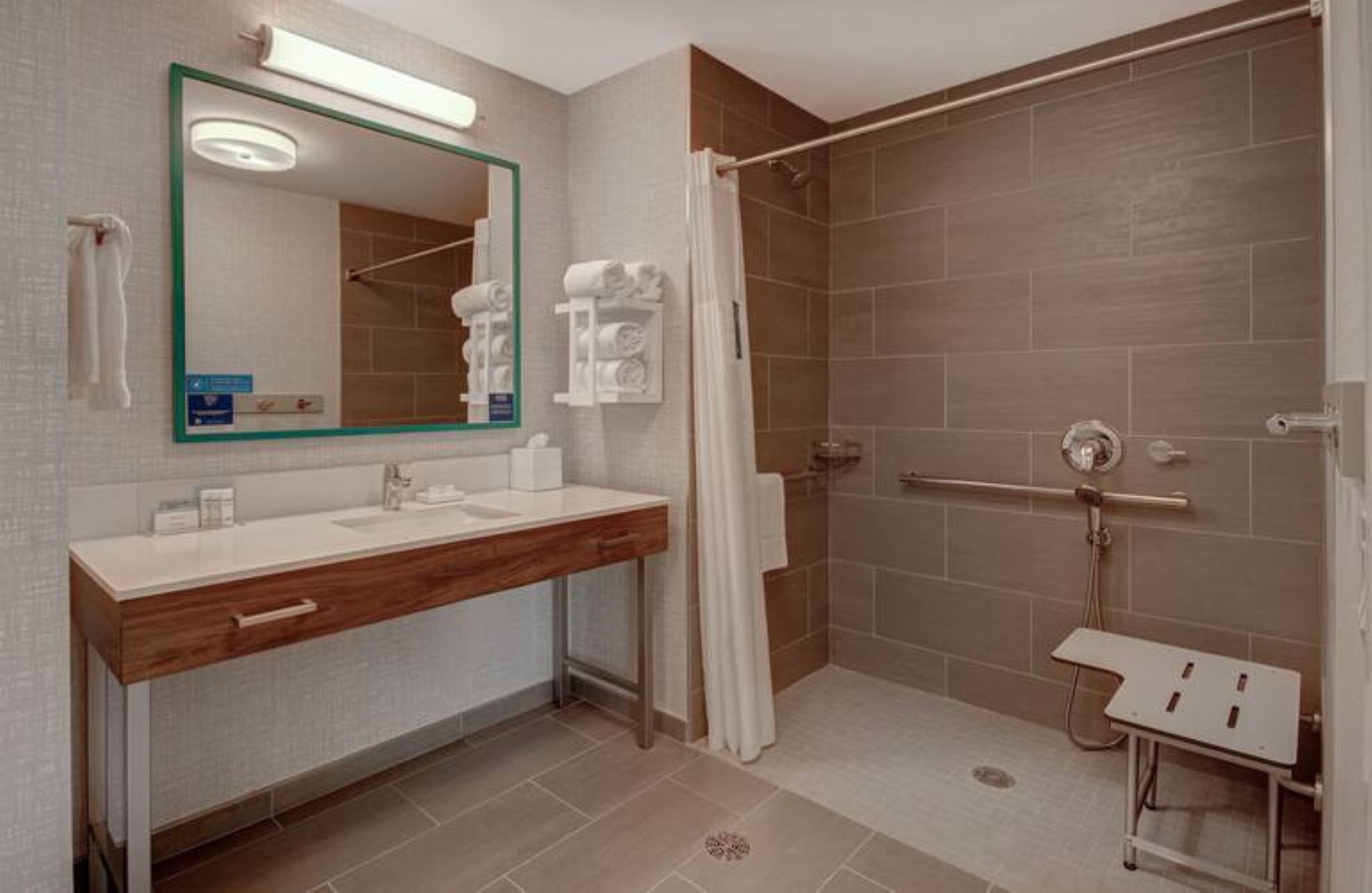 Double Accessible King Size Bed