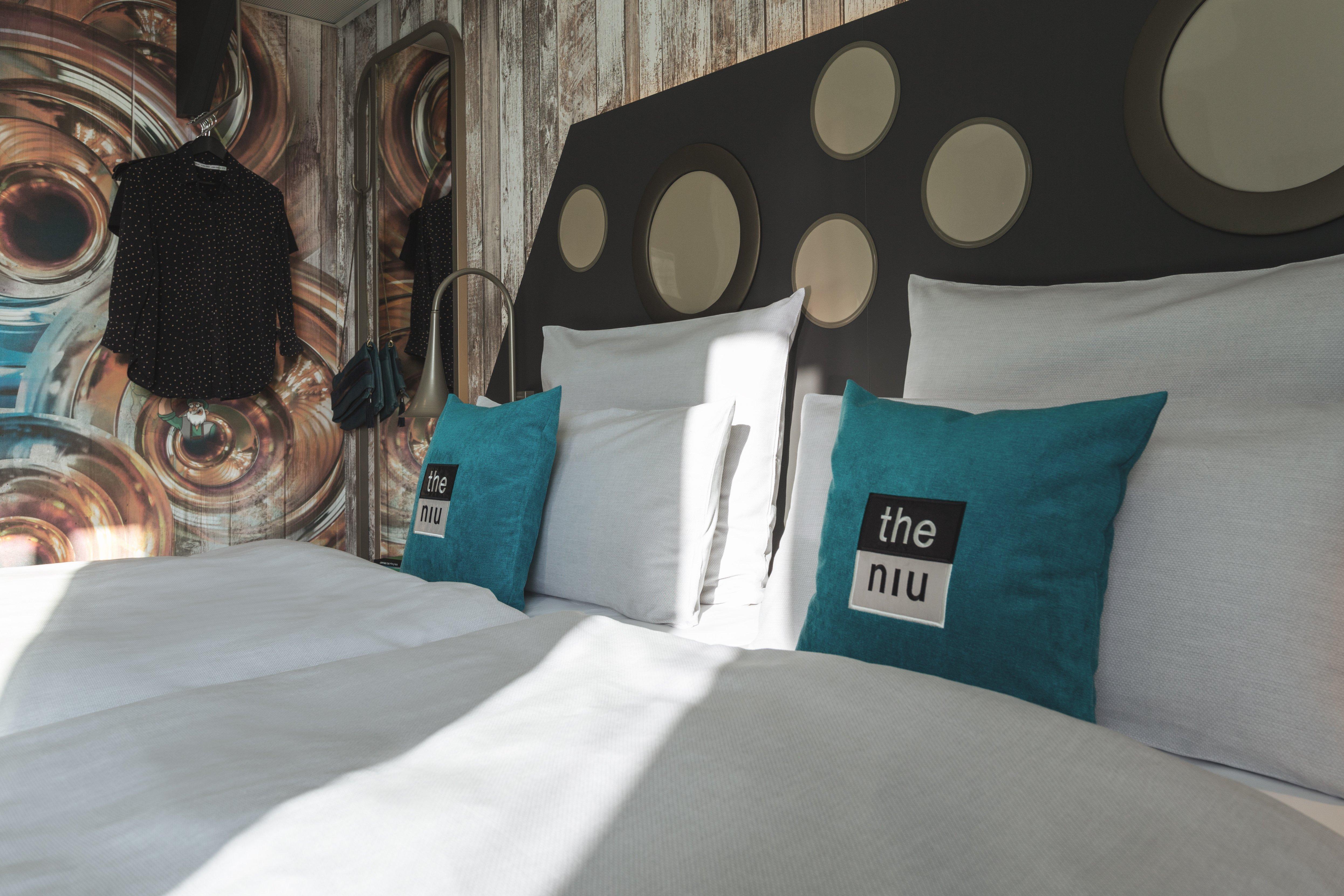 Double Queen Size Bed