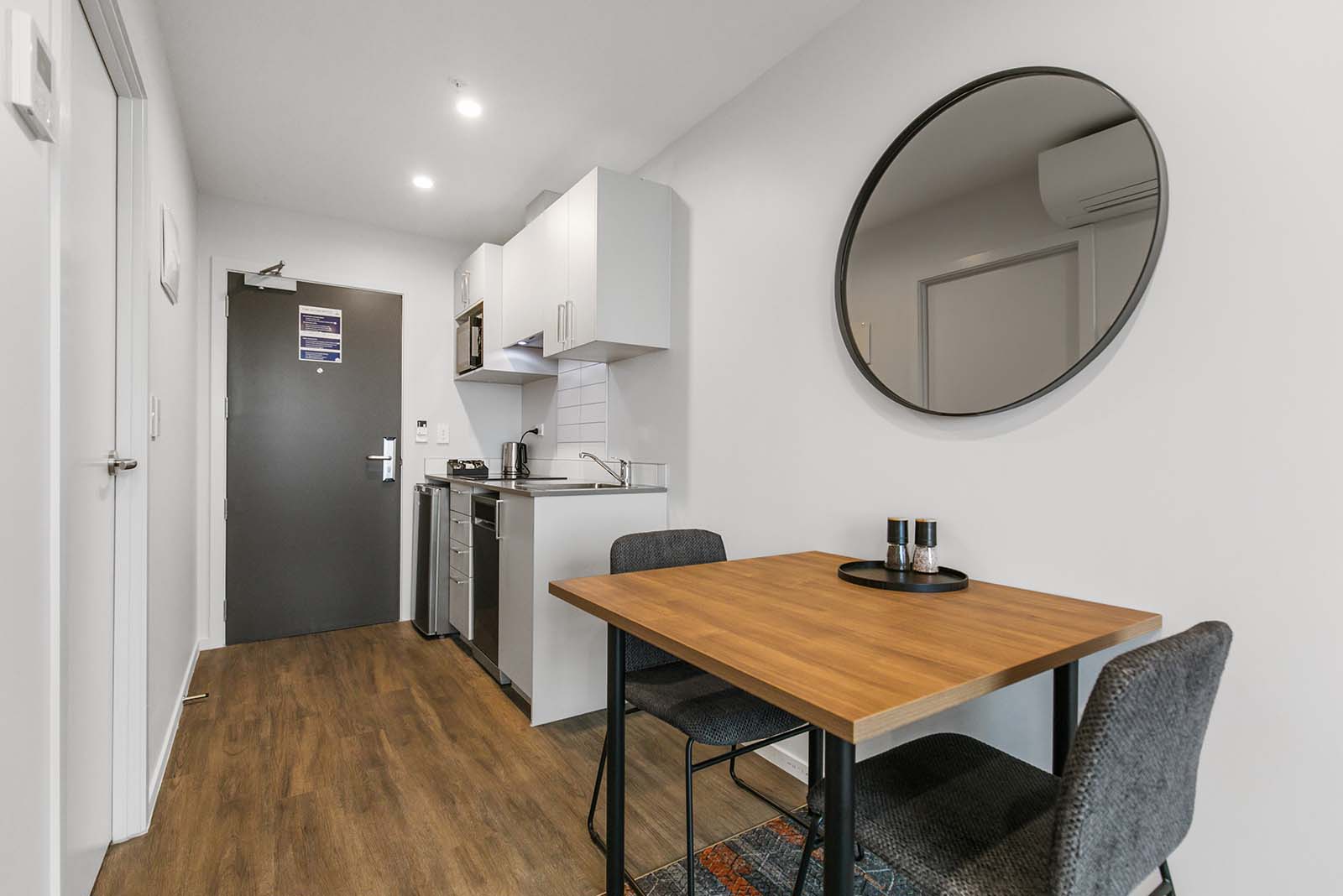 Studio King Size Bed