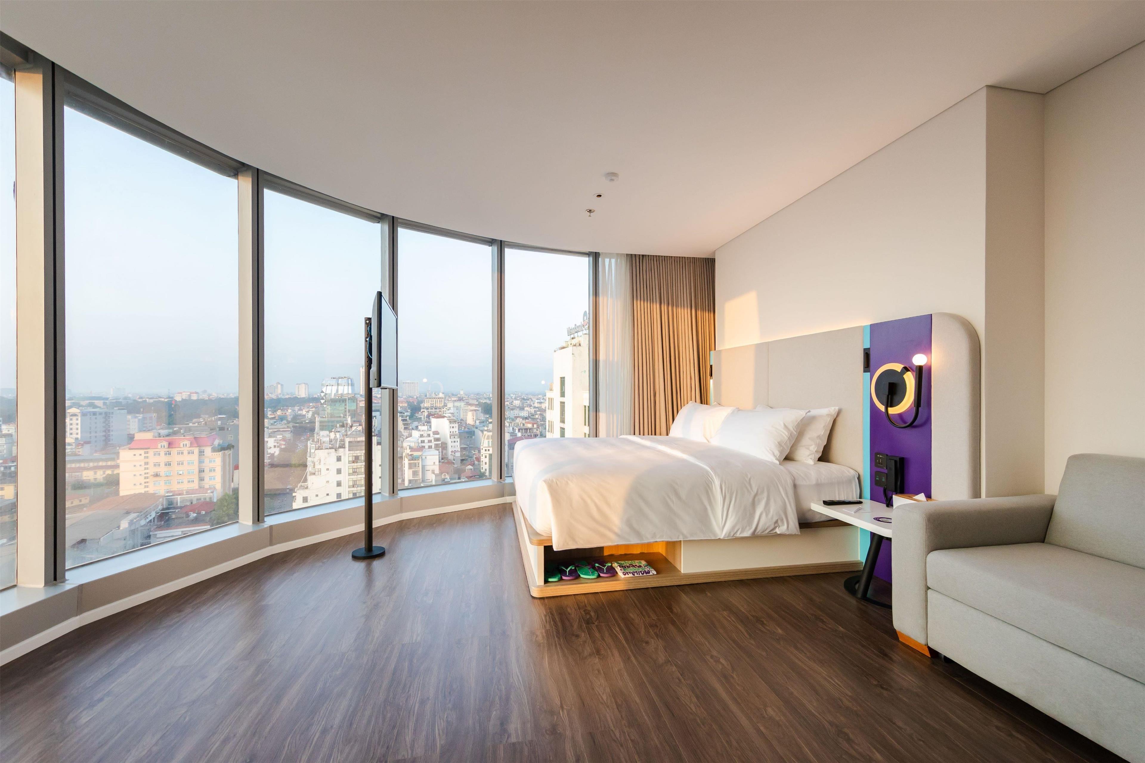 Double Guest Room King Bed