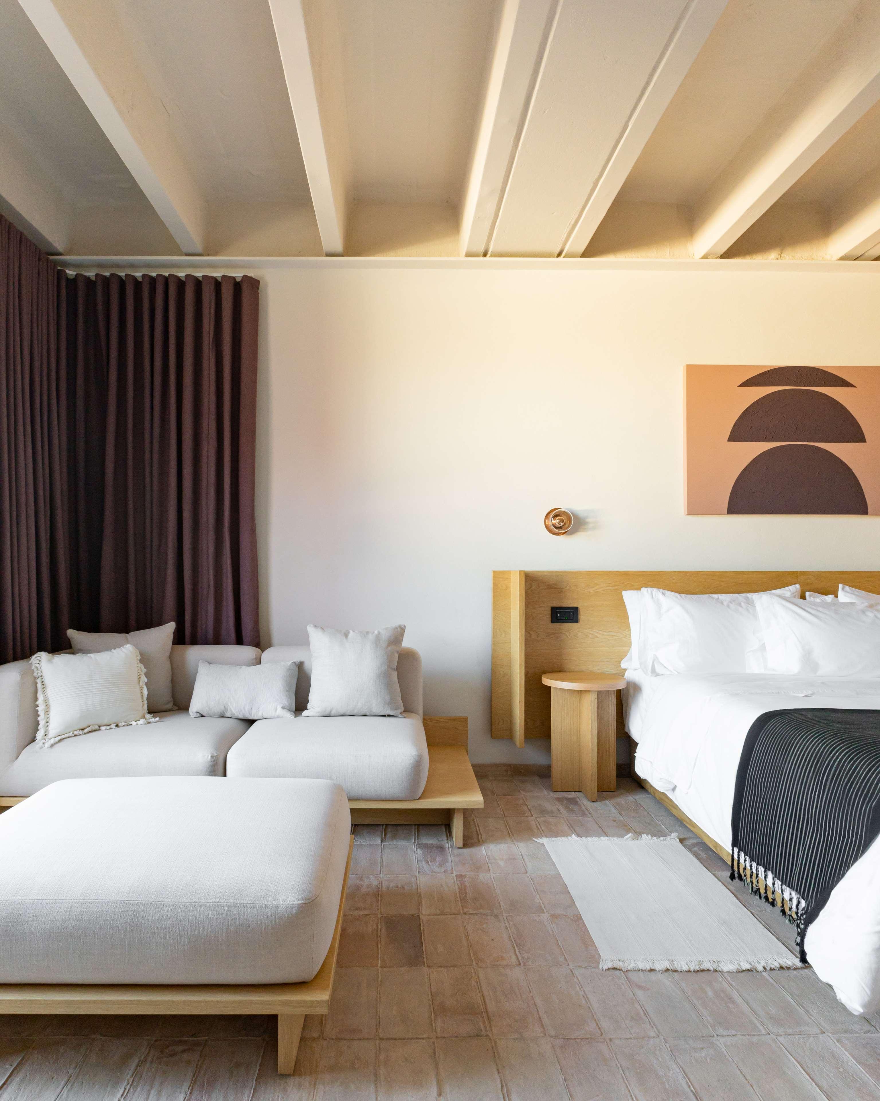 Double City View King Bed