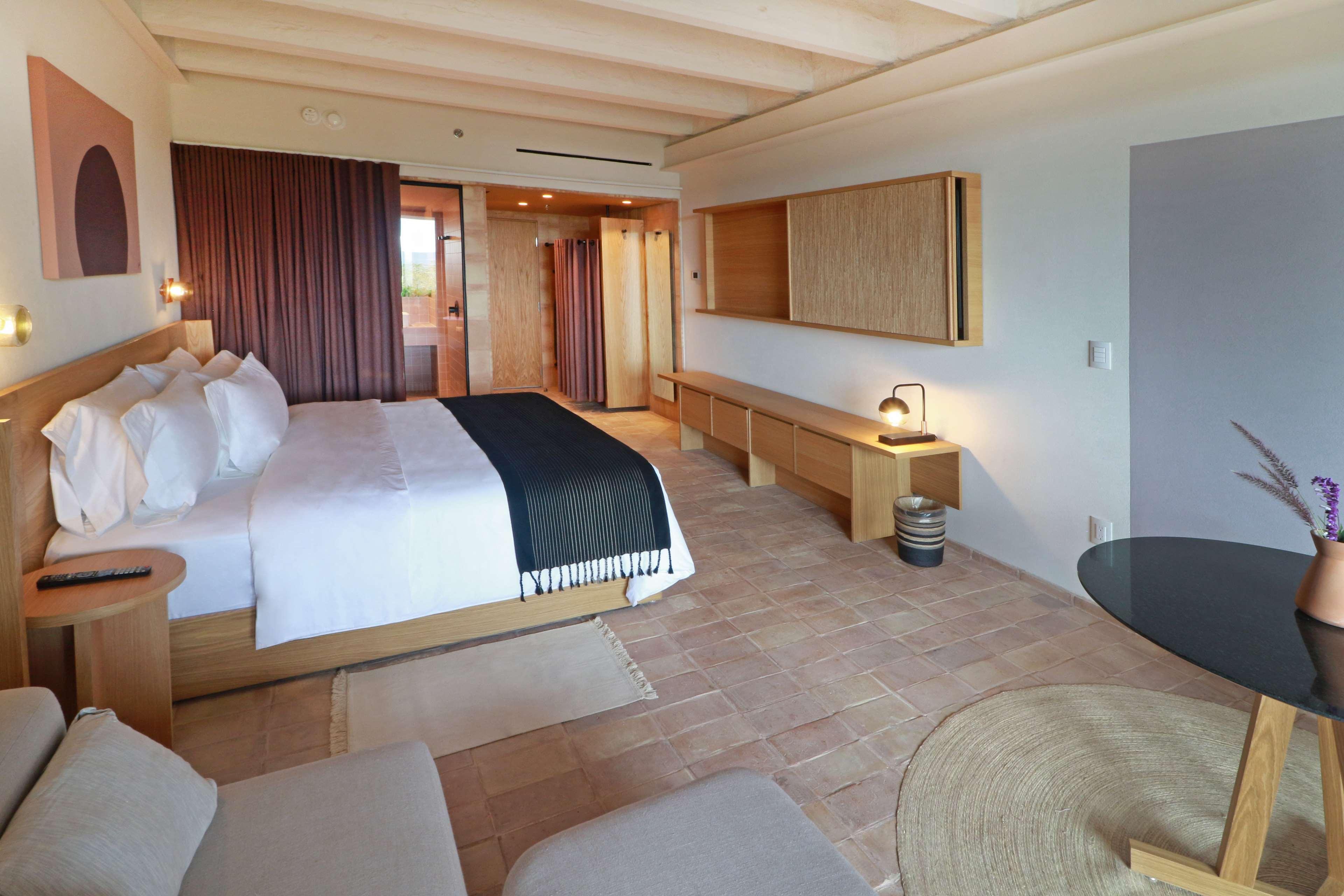 Double King Size Bed