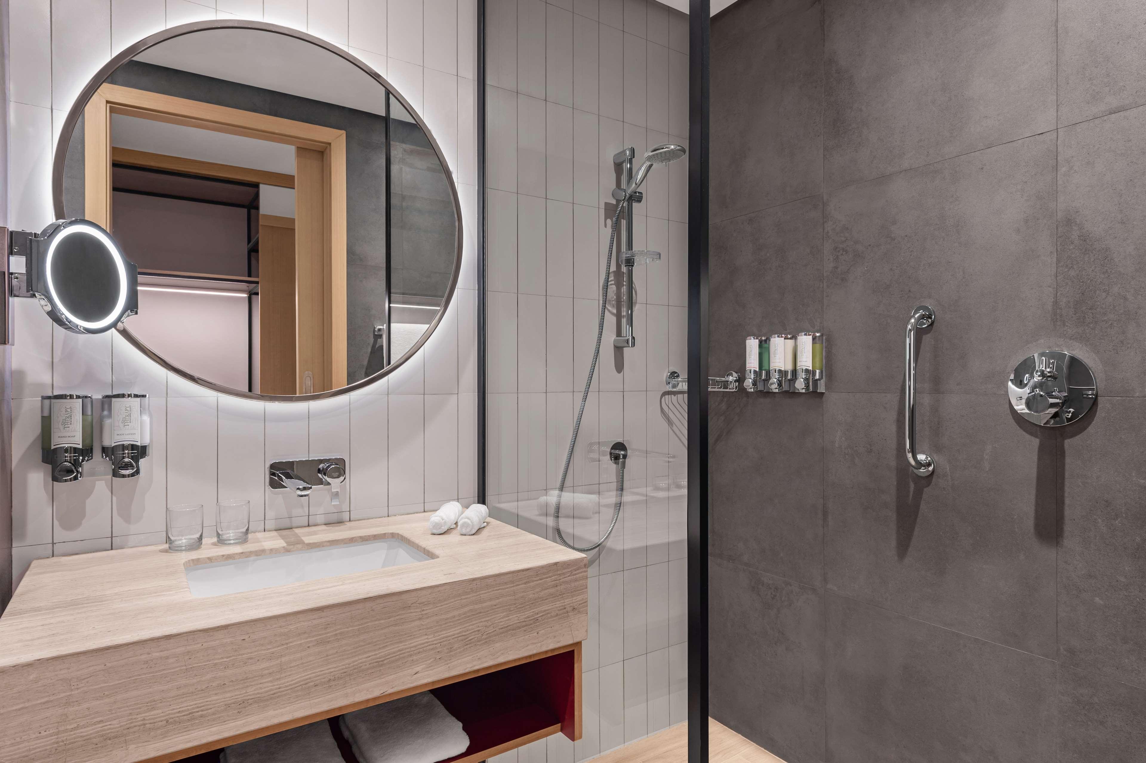 Family Room Connecting Room