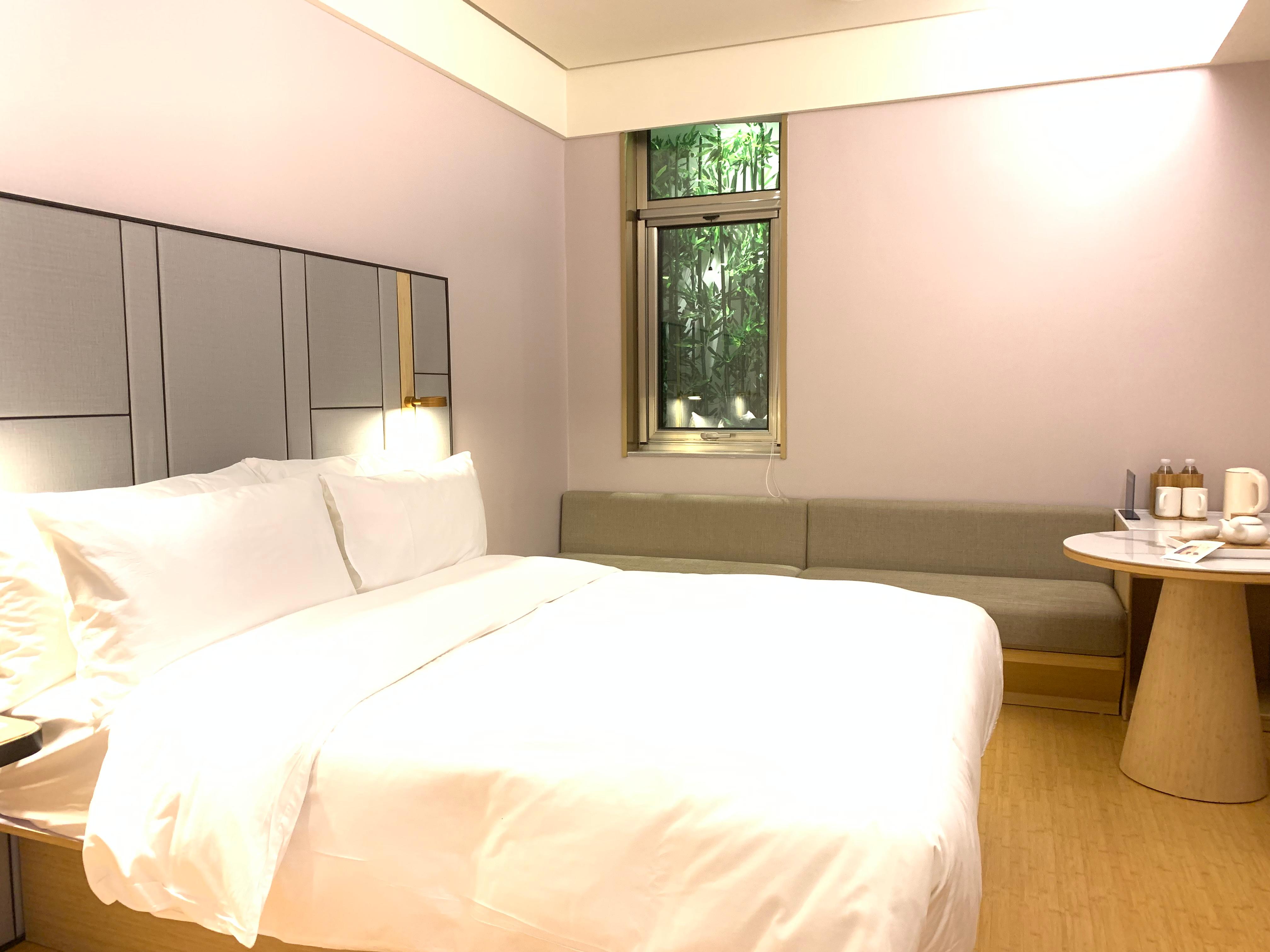 Double Inner-superior