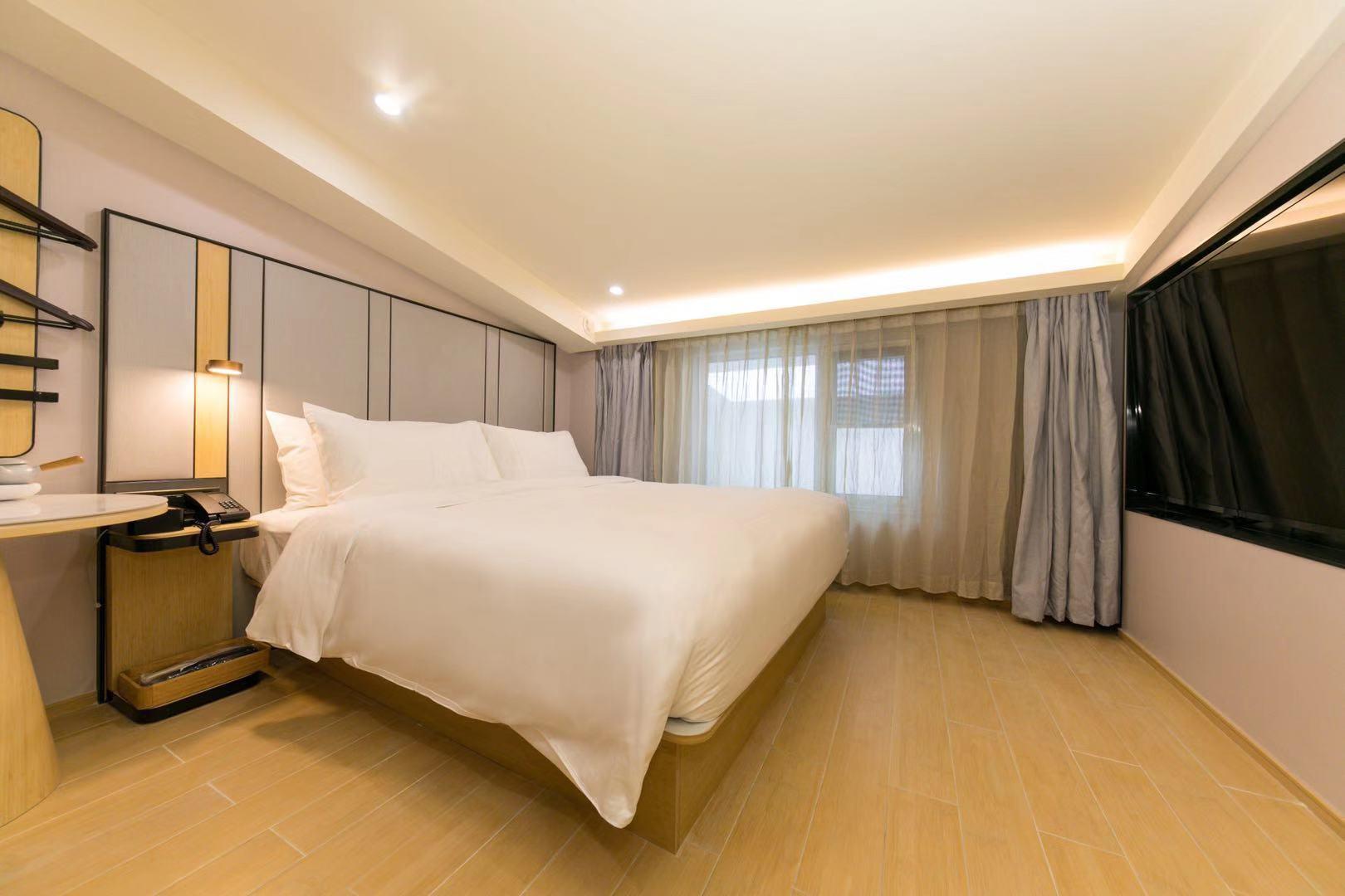 Double Inner-superior