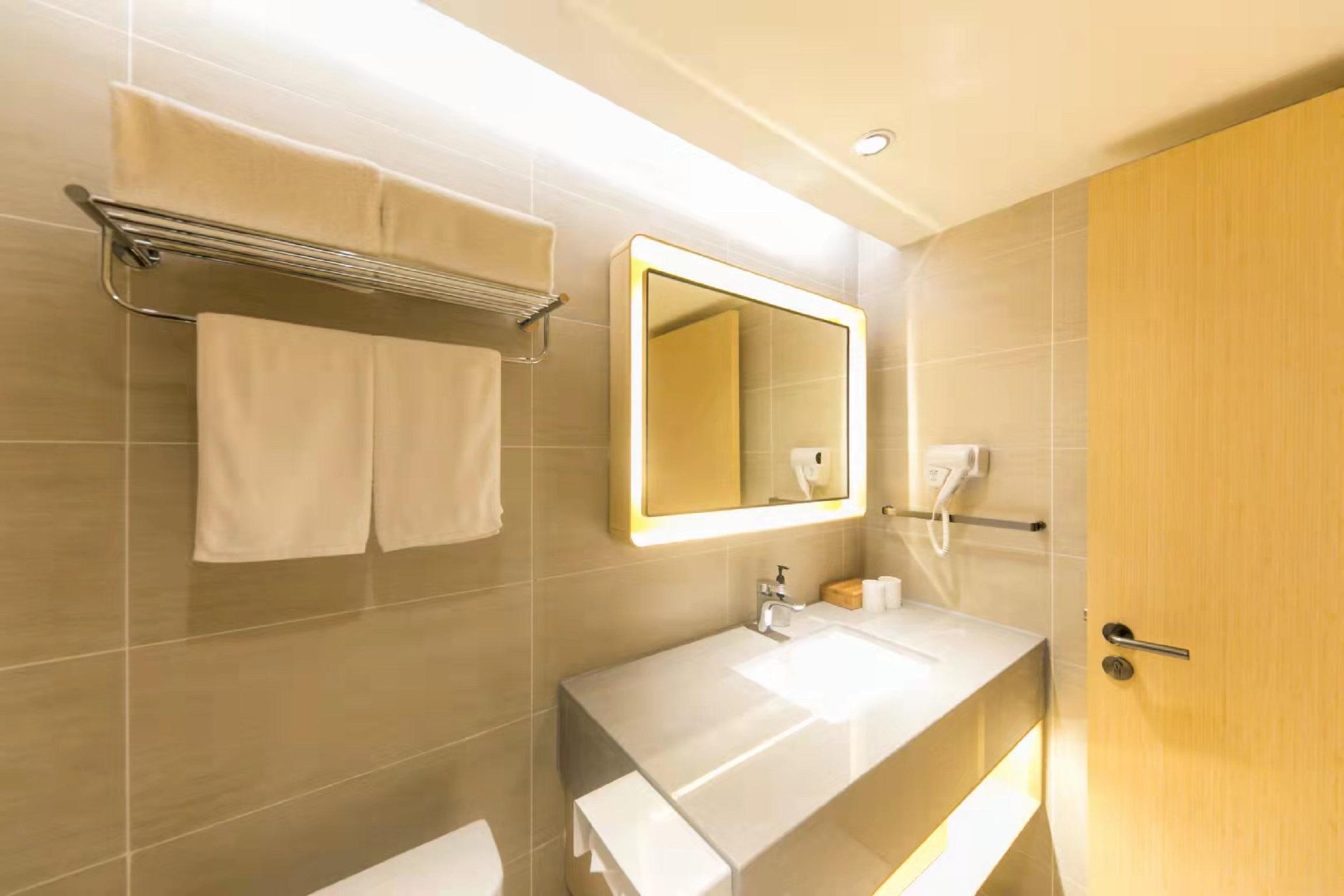 Double Inner-superior