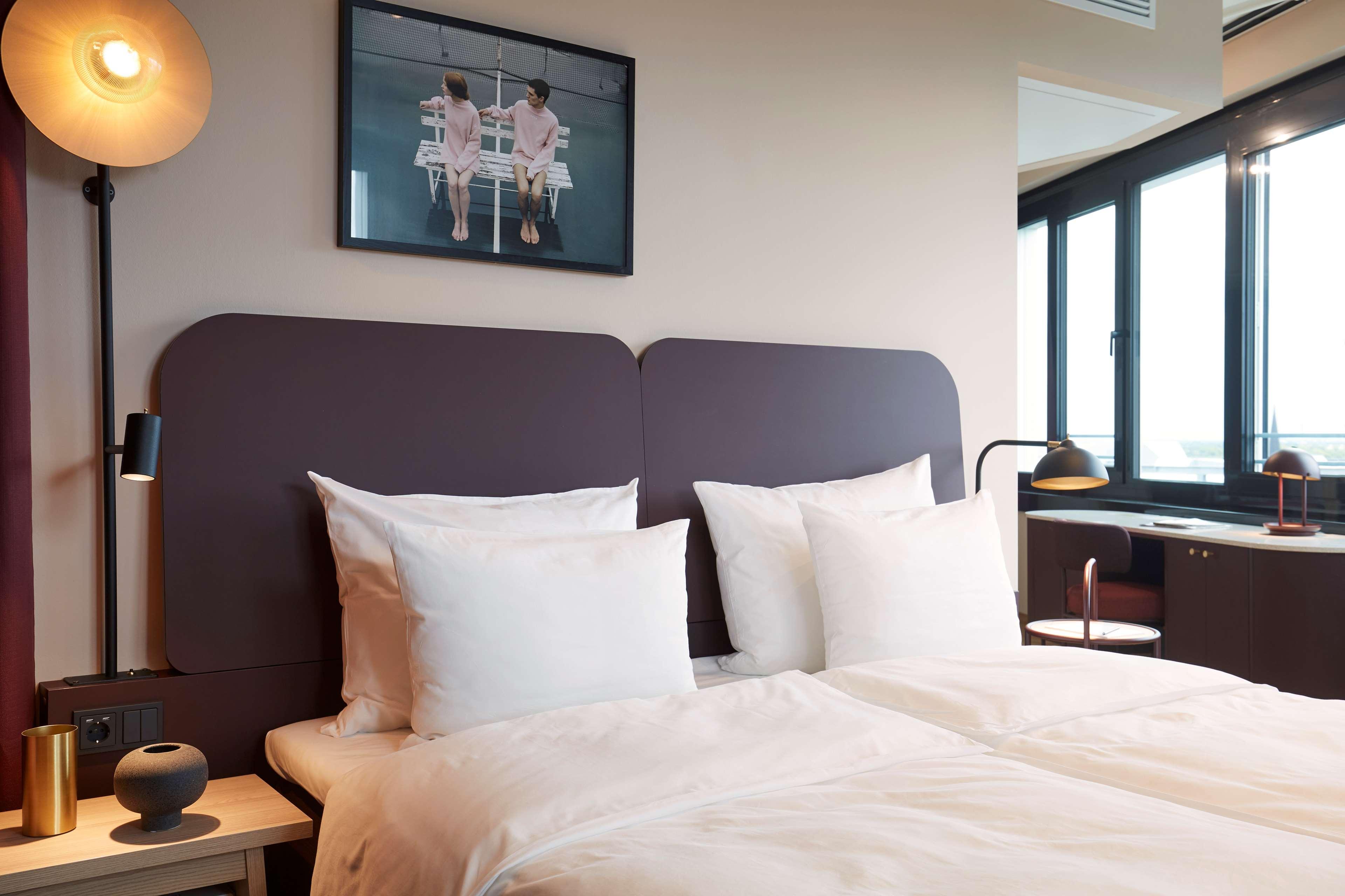 Double Single Superior King Bed