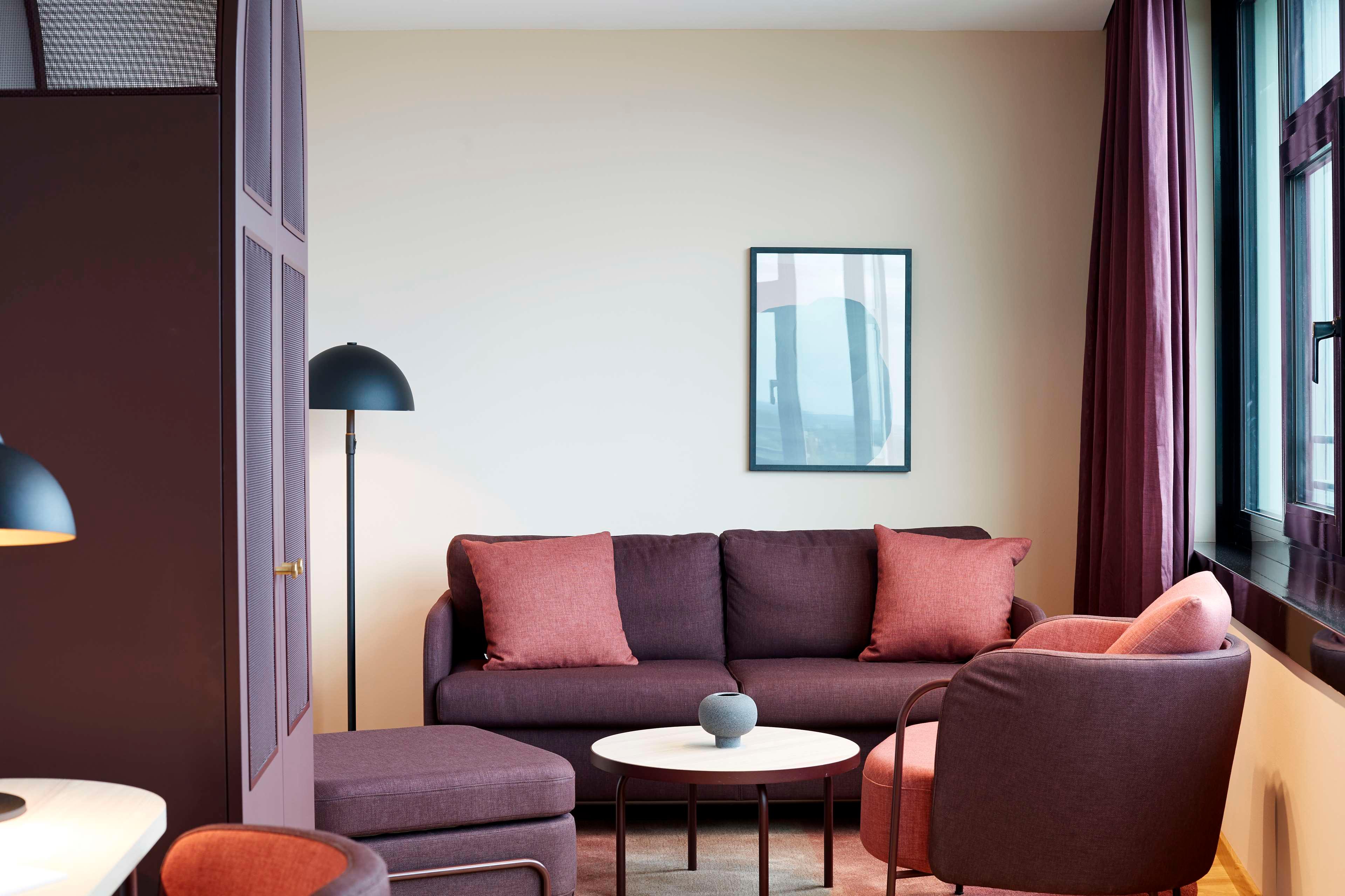 Family Room Superior