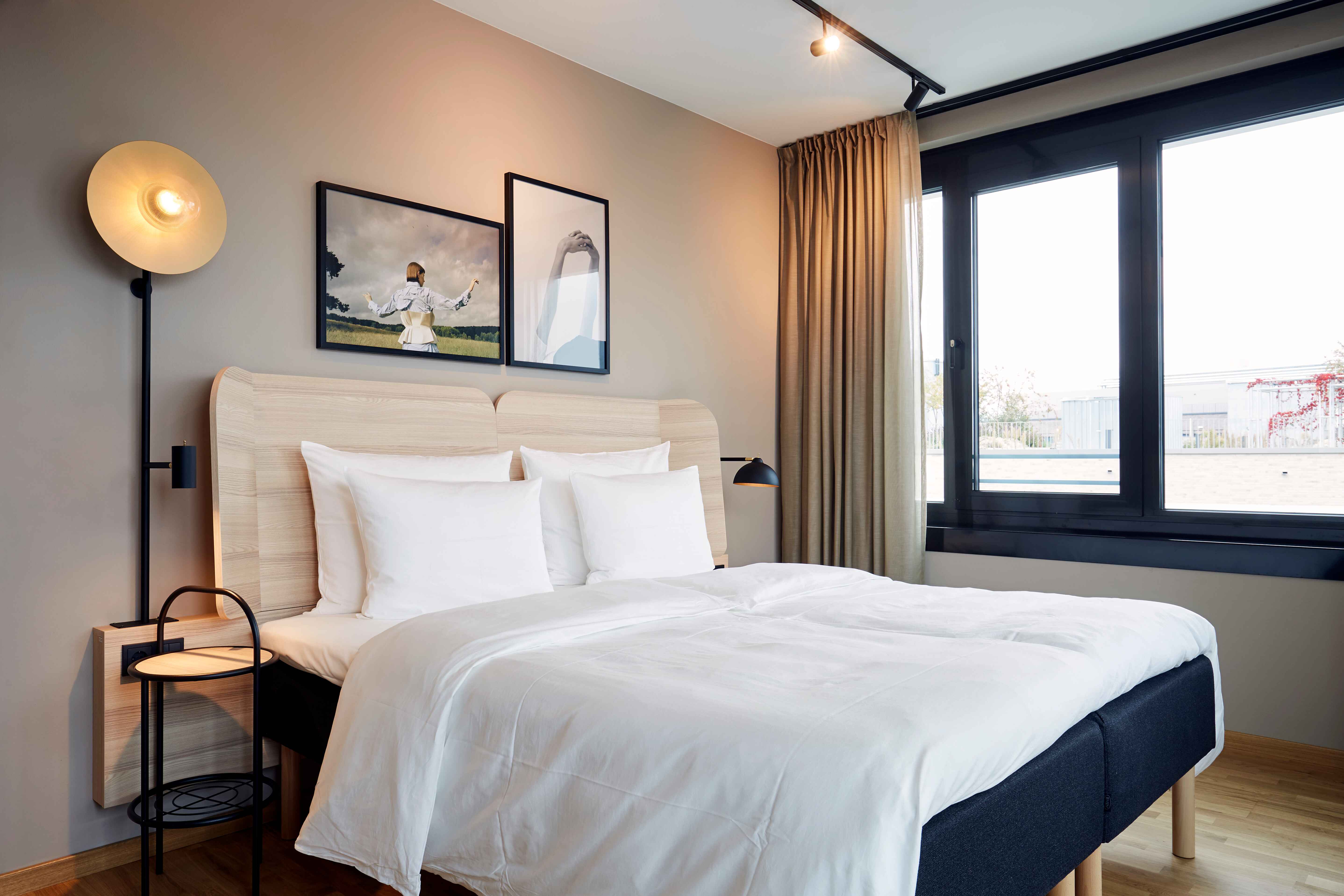 Double Superior King Bed