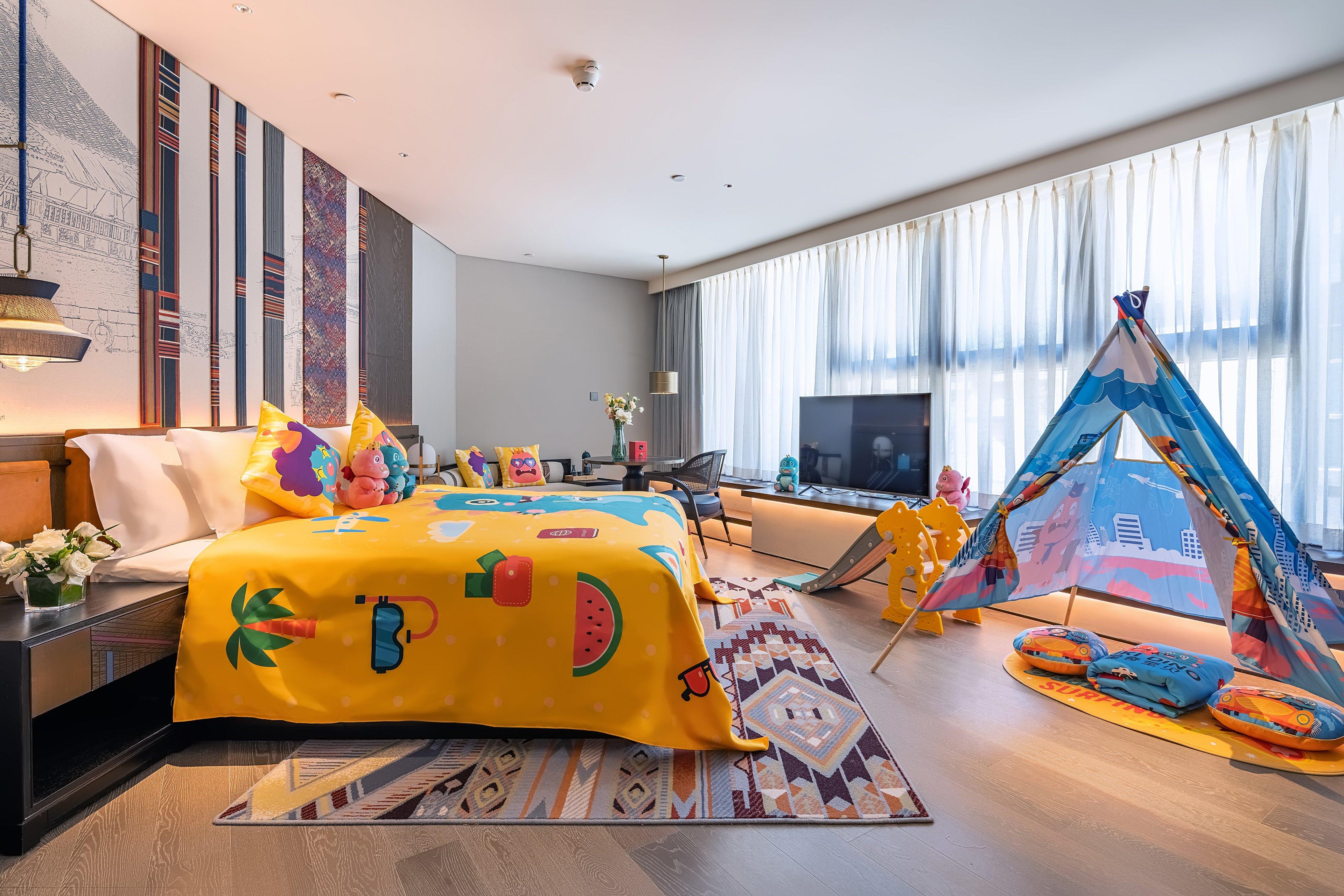 Double King Size Bed