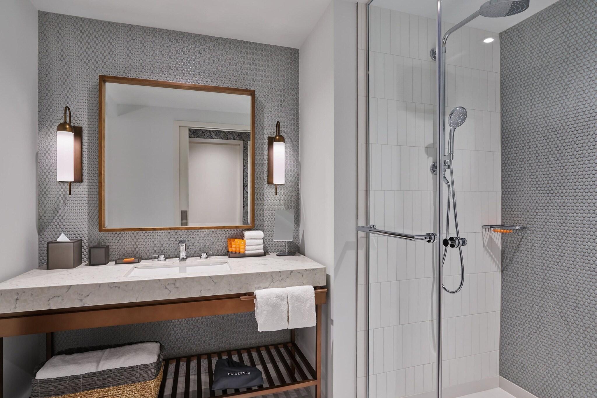 Quadruple Two Queen Beds