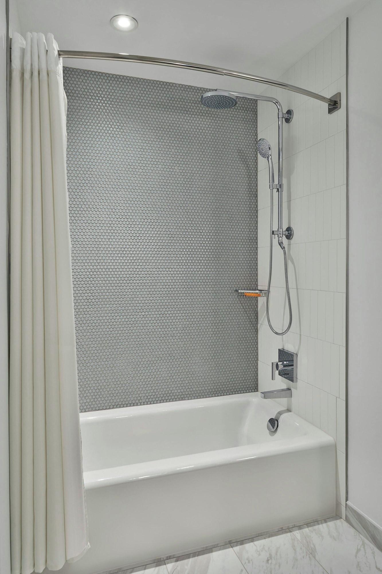 Quadruple Two Queen Beds