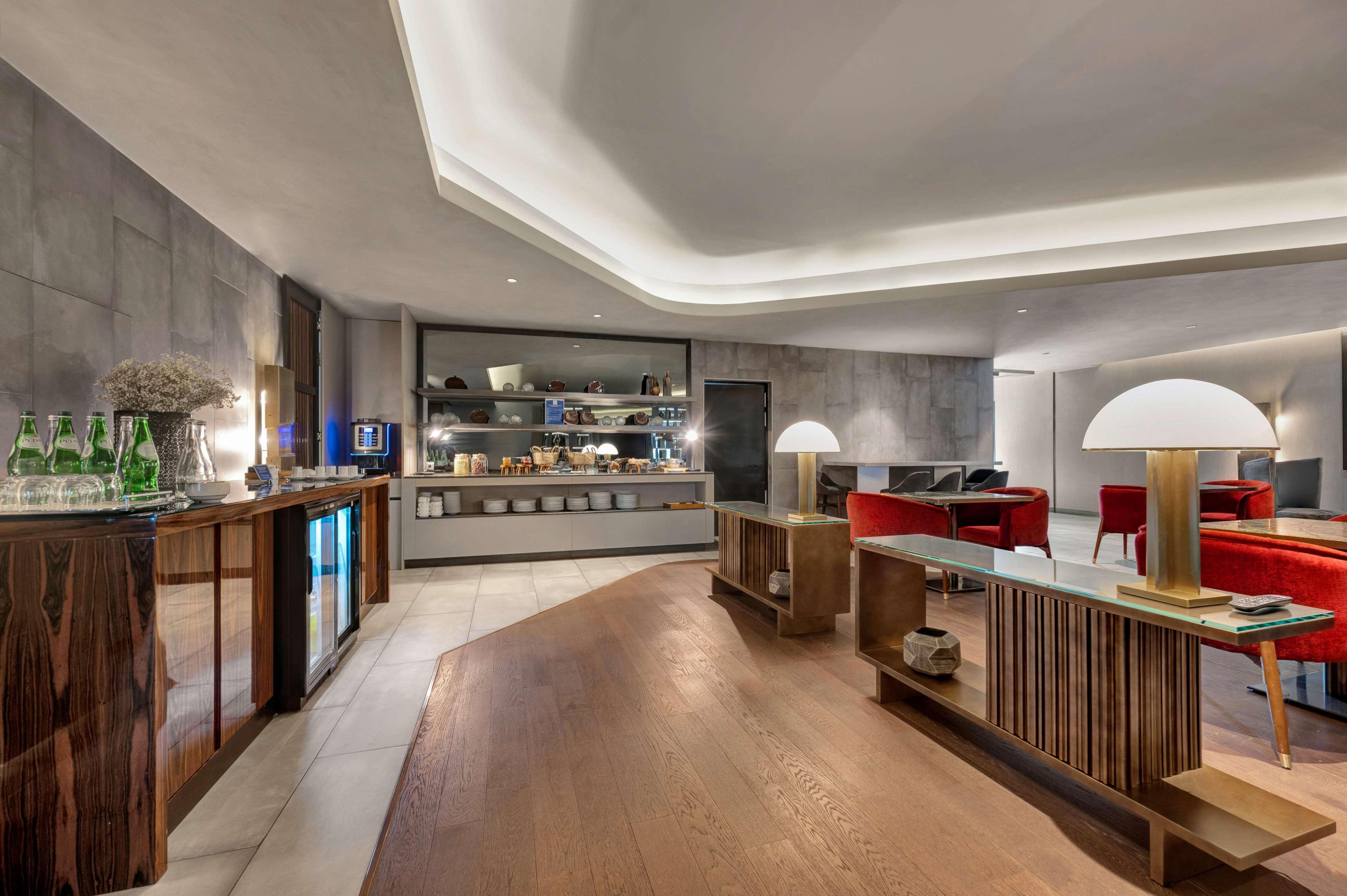 Double Executive King Bed