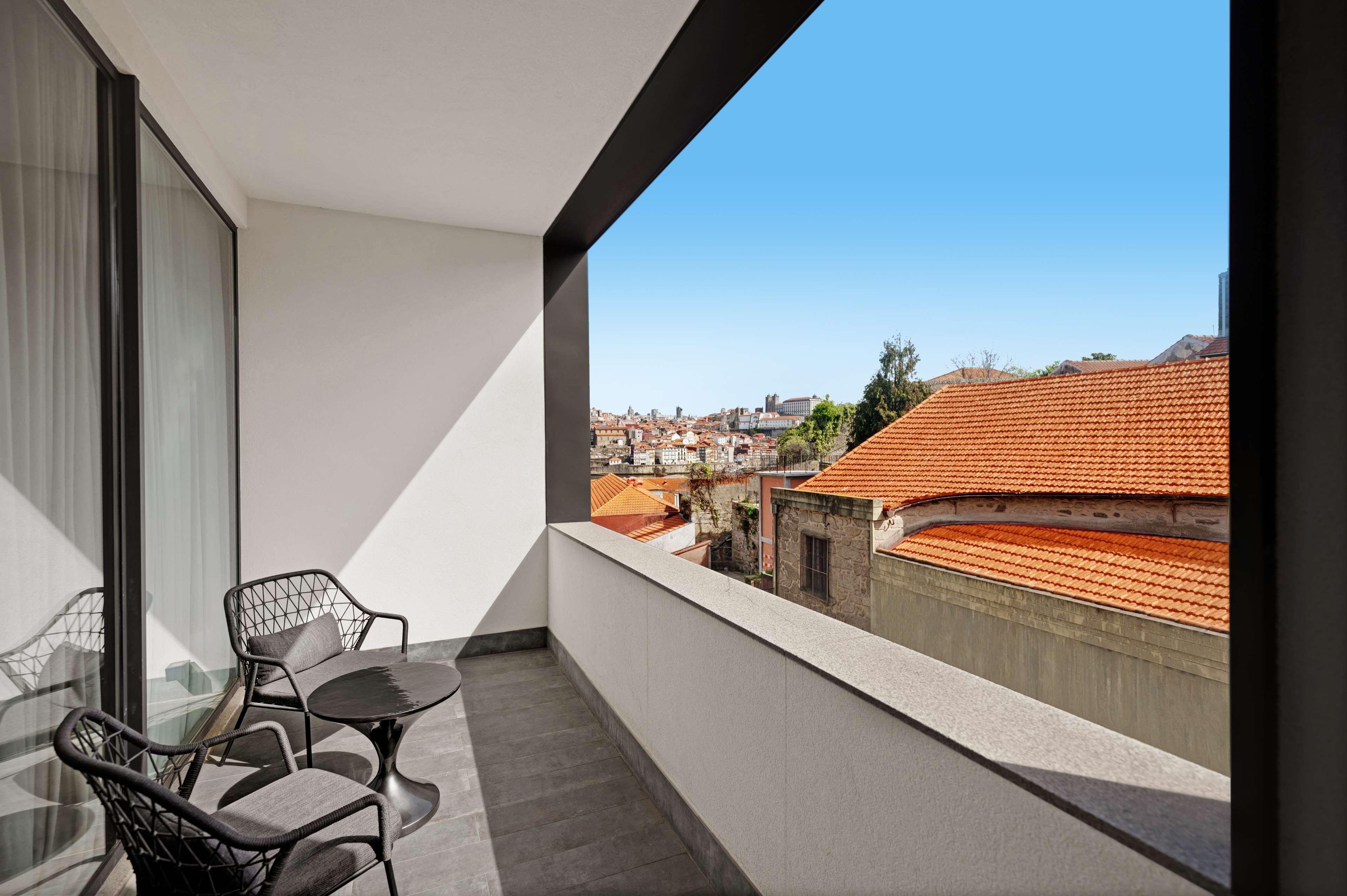 Junior Suite with Views